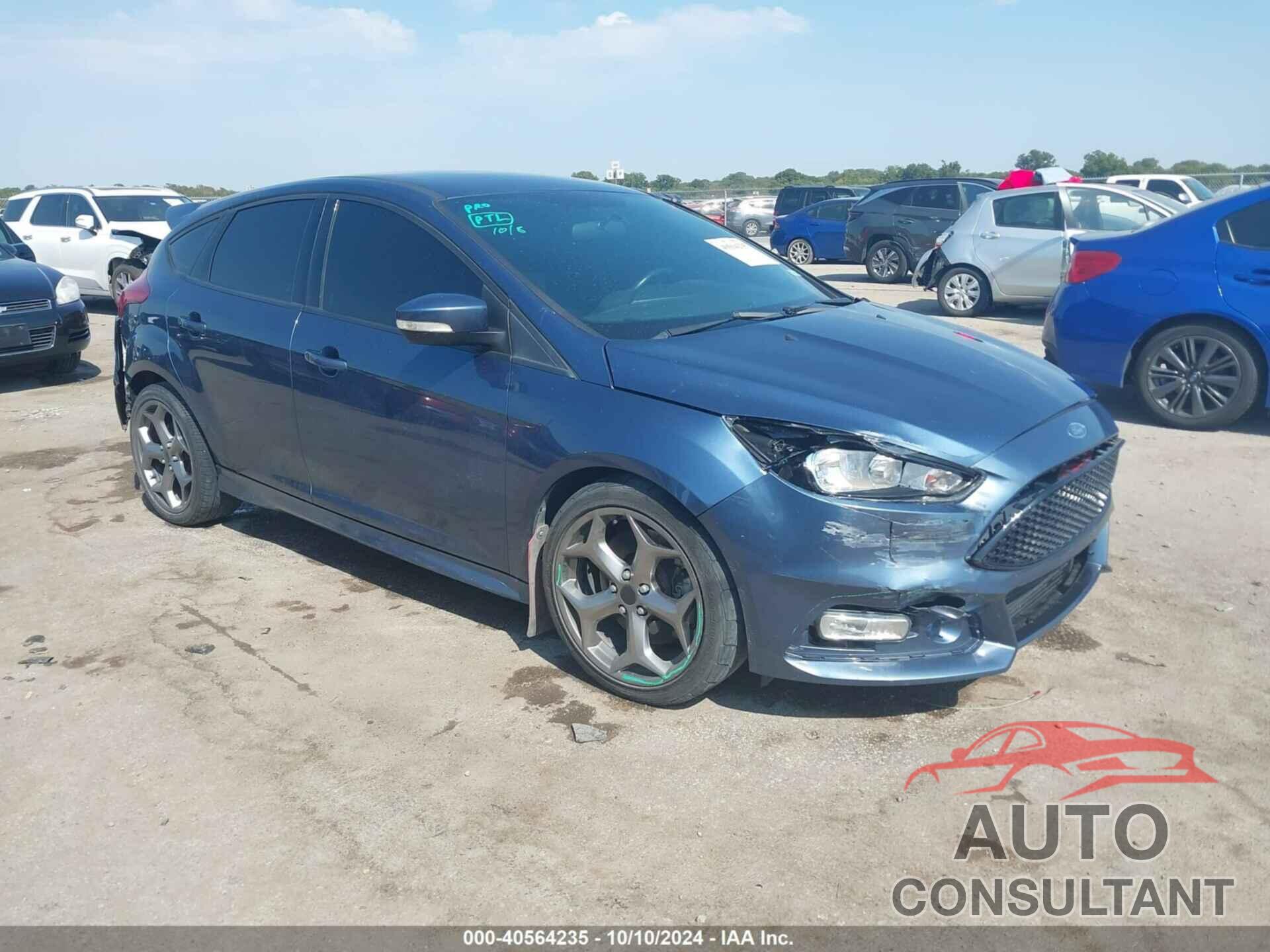 FORD FOCUS ST 2018 - 1FADP3L96JL297743