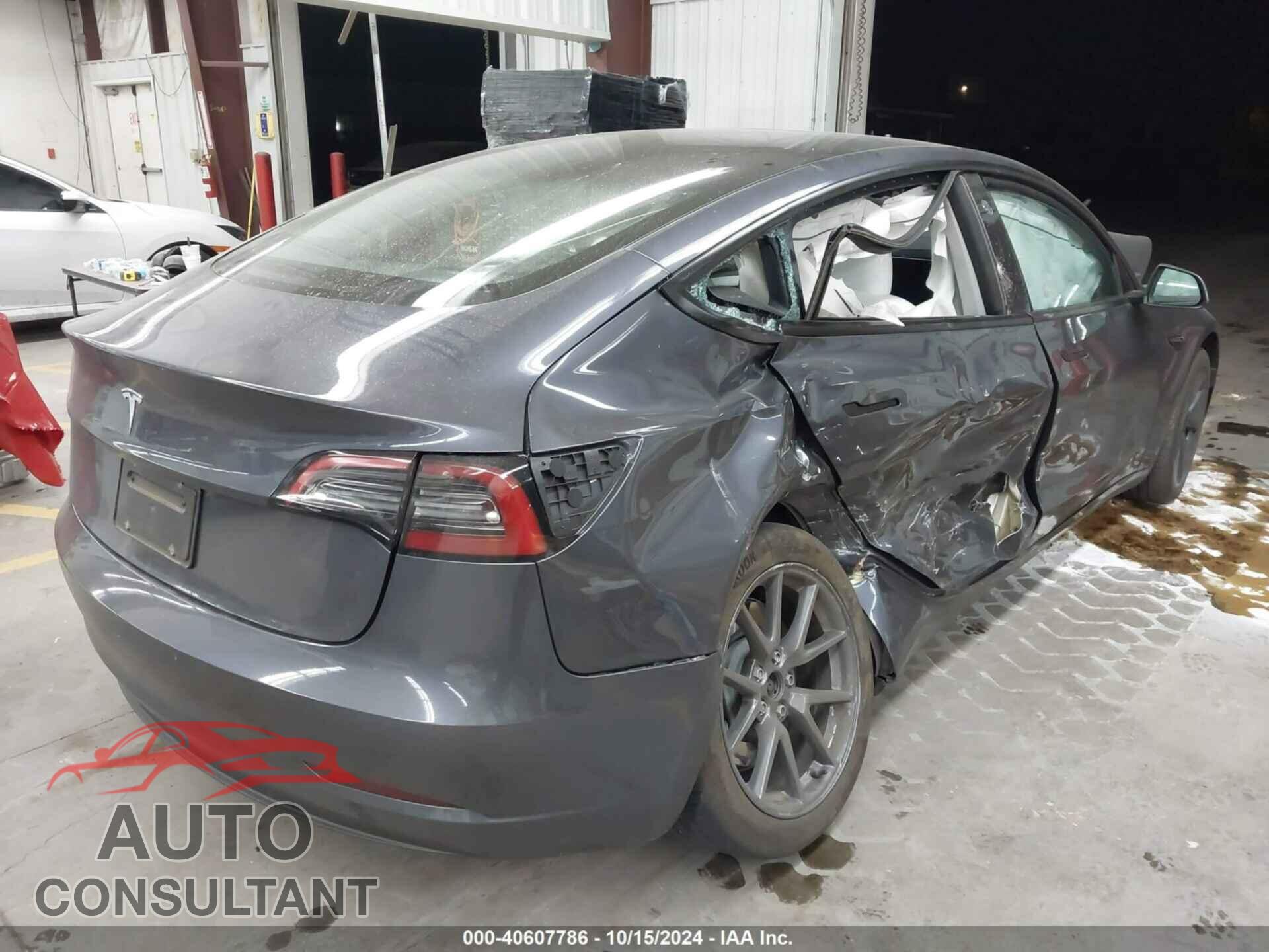 TESLA MODEL 3 2023 - 5YJ3E1EA8PF673295