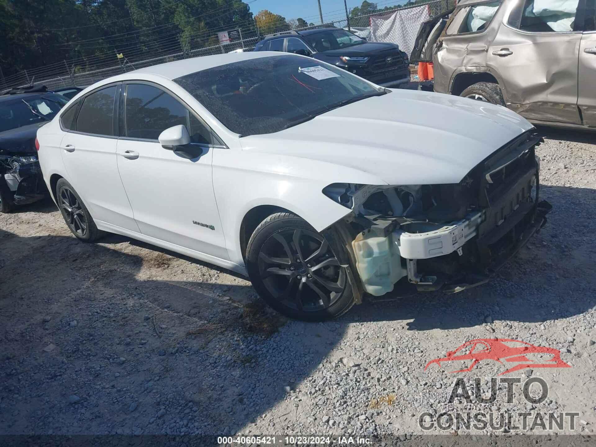 FORD FUSION HYBRID 2018 - 3FA6P0LU1JR138741