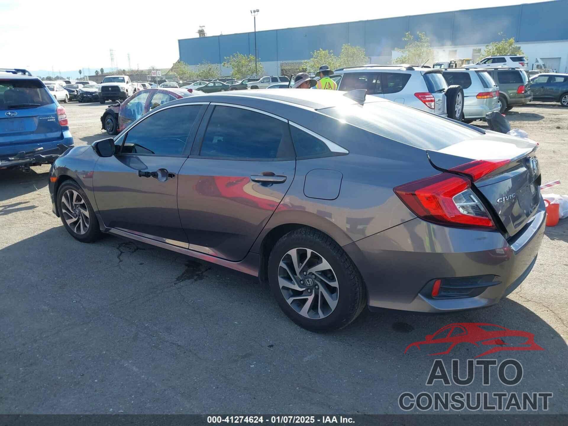 HONDA CIVIC 2018 - 19XFC2F71JE201514