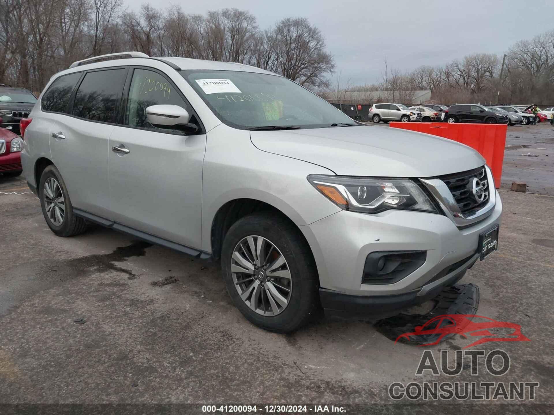 NISSAN PATHFINDER 2019 - 5N1DR2MM1KC637508