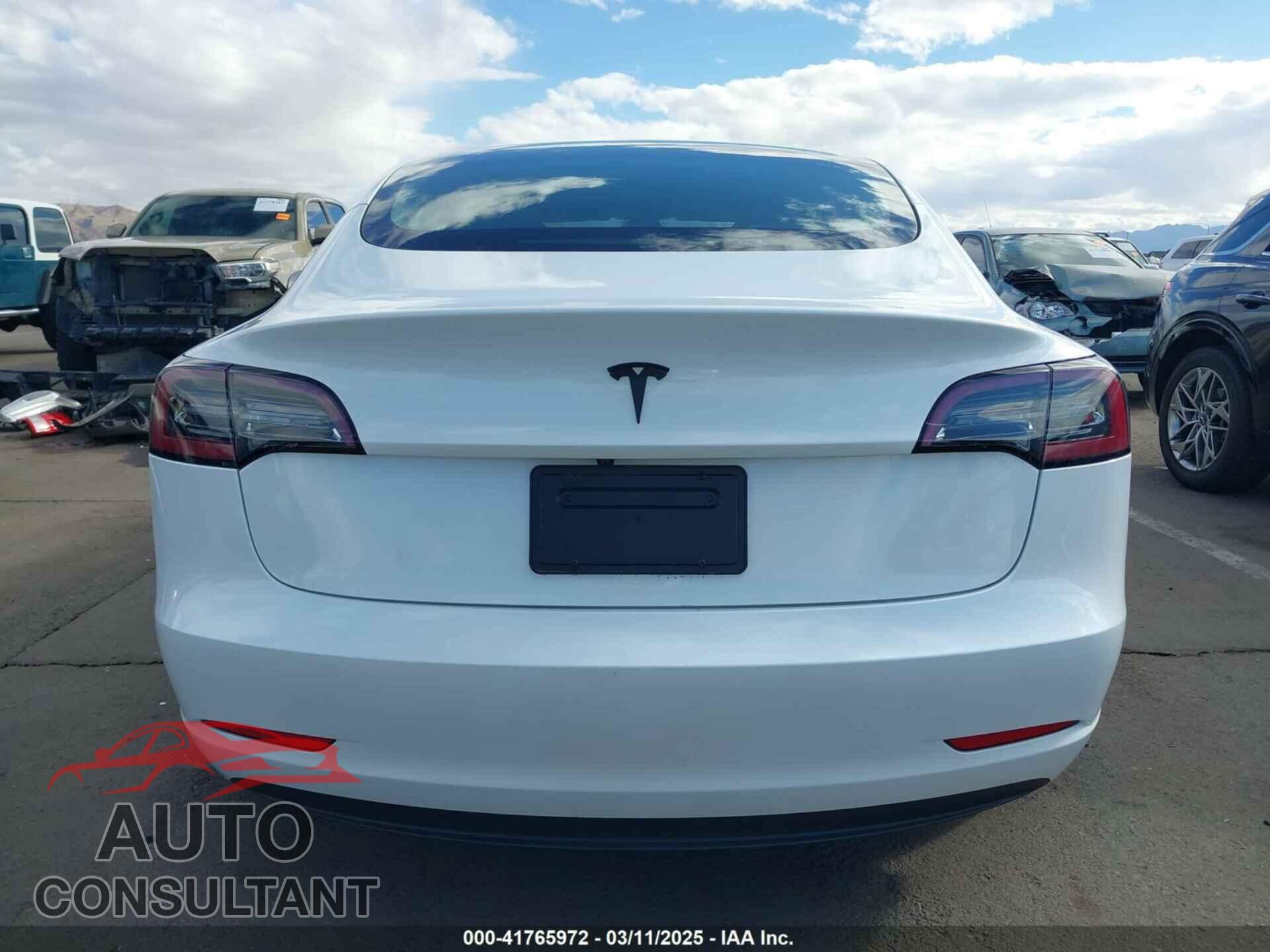 TESLA MODEL 3 2023 - 5YJ3E1EA5PF554510