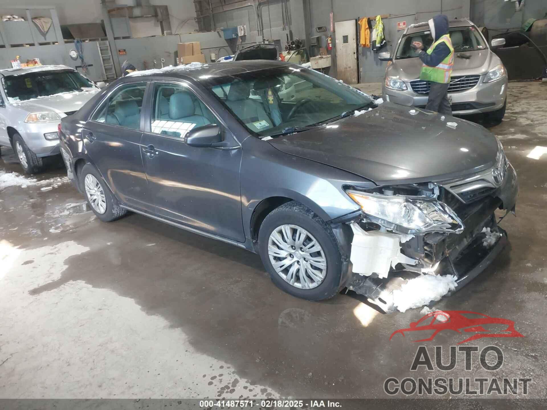 TOYOTA CAMRY 2014 - 4T4BF1FK2ER432760