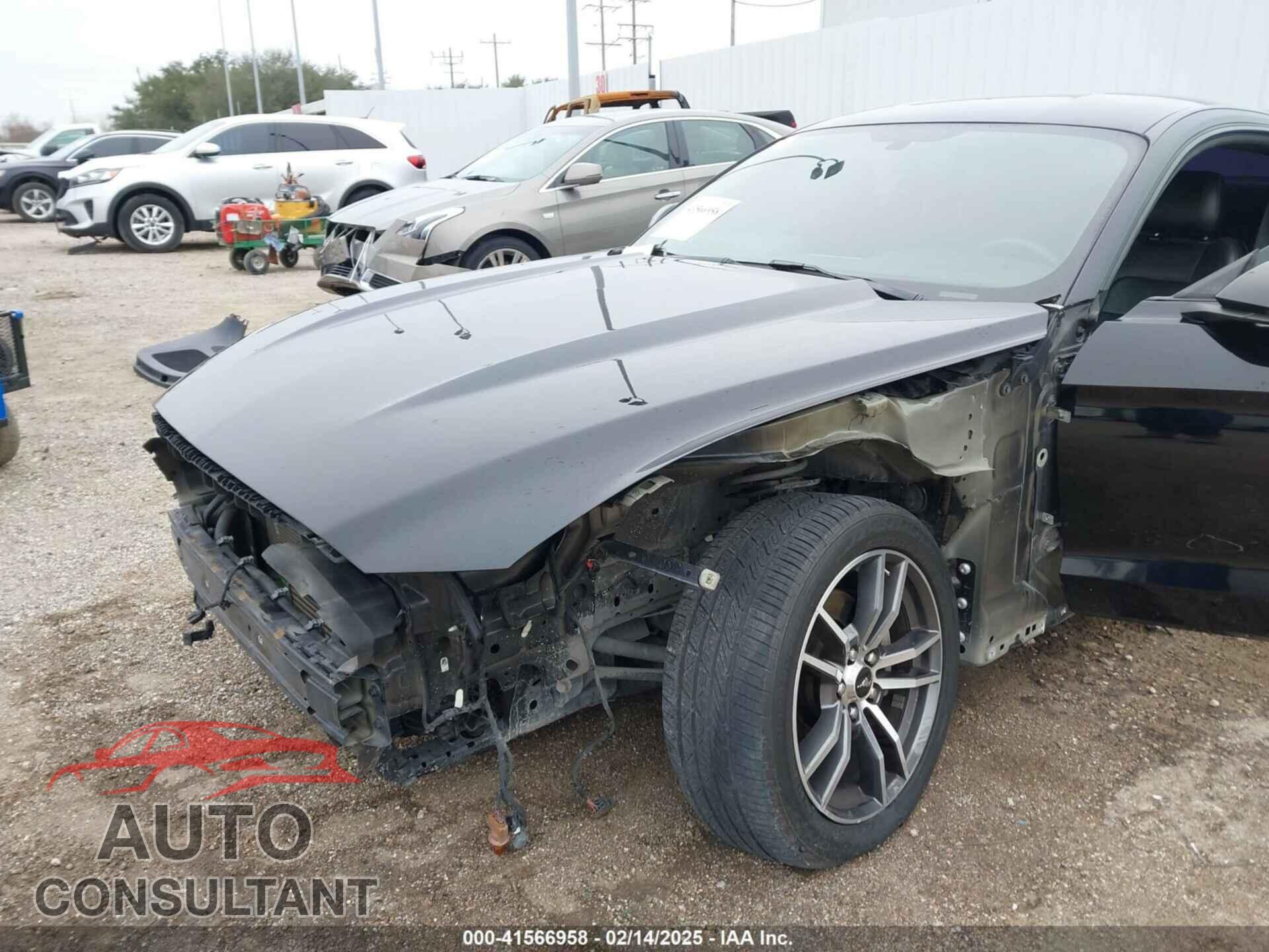FORD MUSTANG 2017 - 1FA6P8THXH5320372