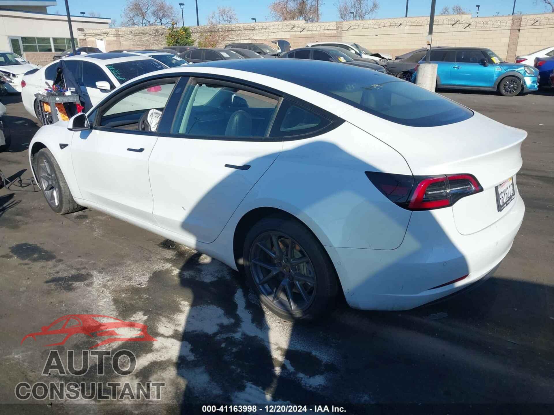 TESLA MODEL 3 2022 - 5YJ3E1EB6NF297833