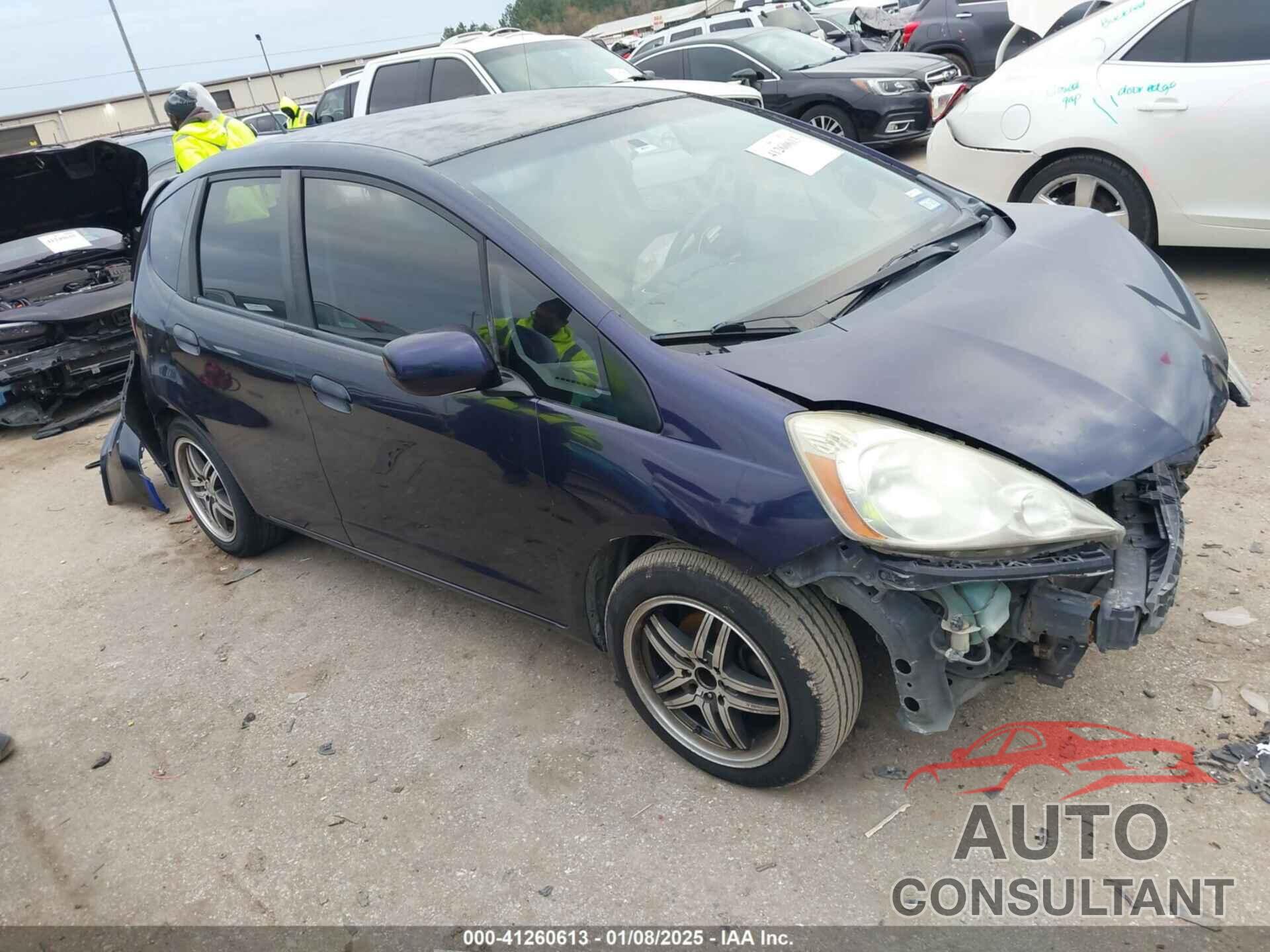 HONDA FIT 2010 - JHMGE8H40AC023556