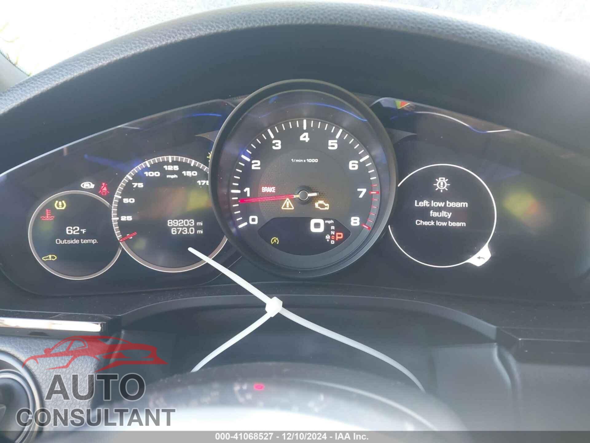 PORSCHE CAYENNE 2019 - WP1AA2AY3KDA15670