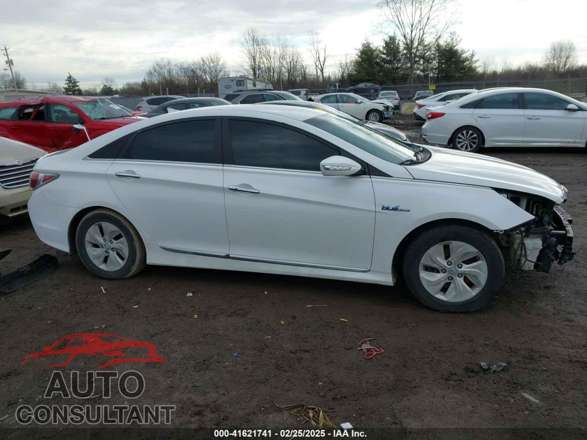 HYUNDAI SONATA HYBRID 2014 - KMHEC4A4XEA113473