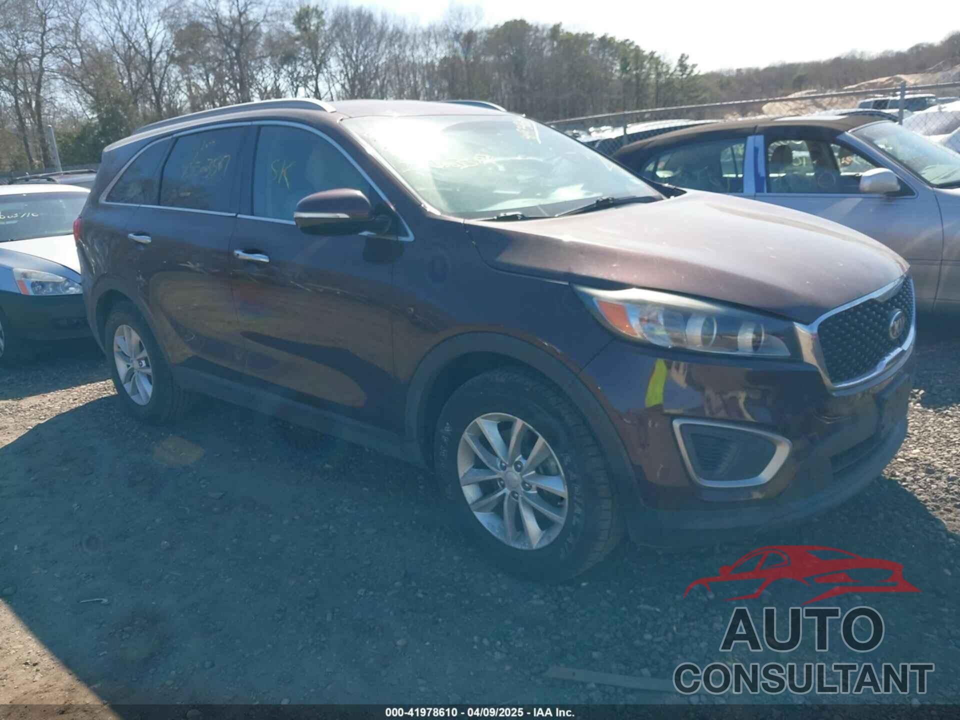 KIA SORENTO 2017 - 5XYPG4A32HG294369
