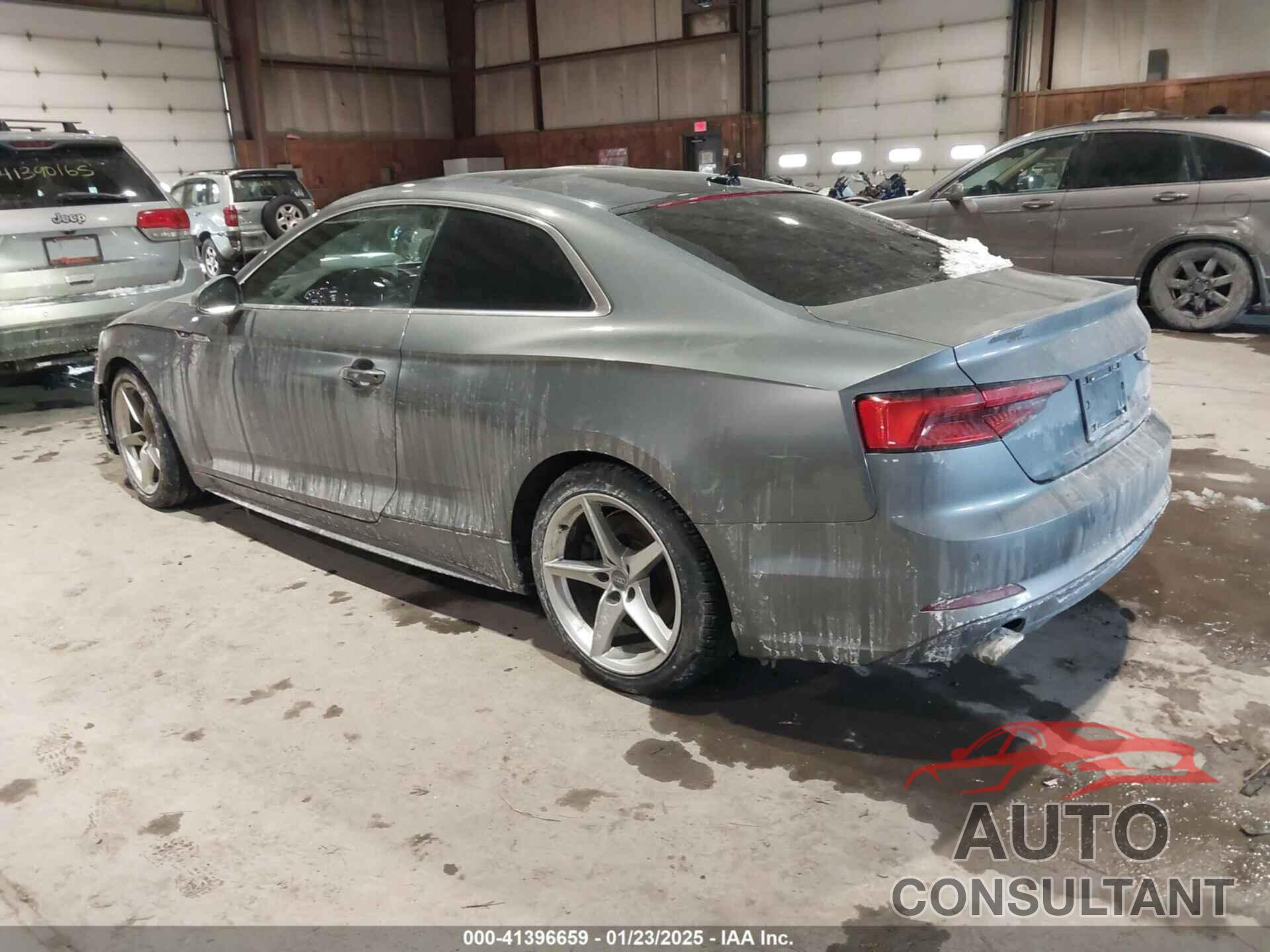 AUDI A5 2018 - WAUTNAF50JA011354