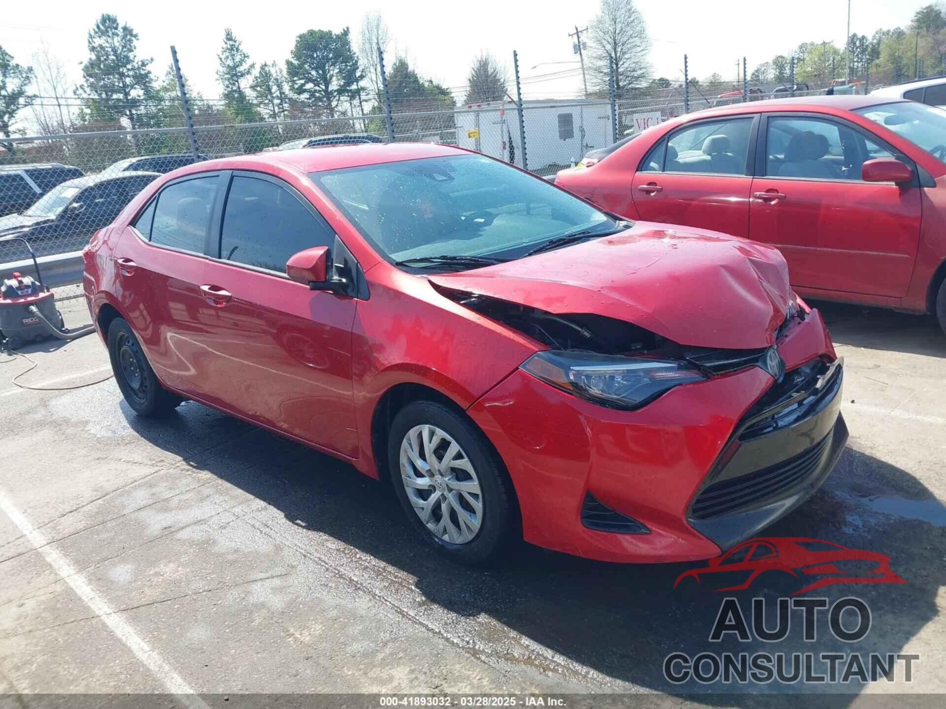 TOYOTA COROLLA 2017 - 5YFBURHE8HP703316