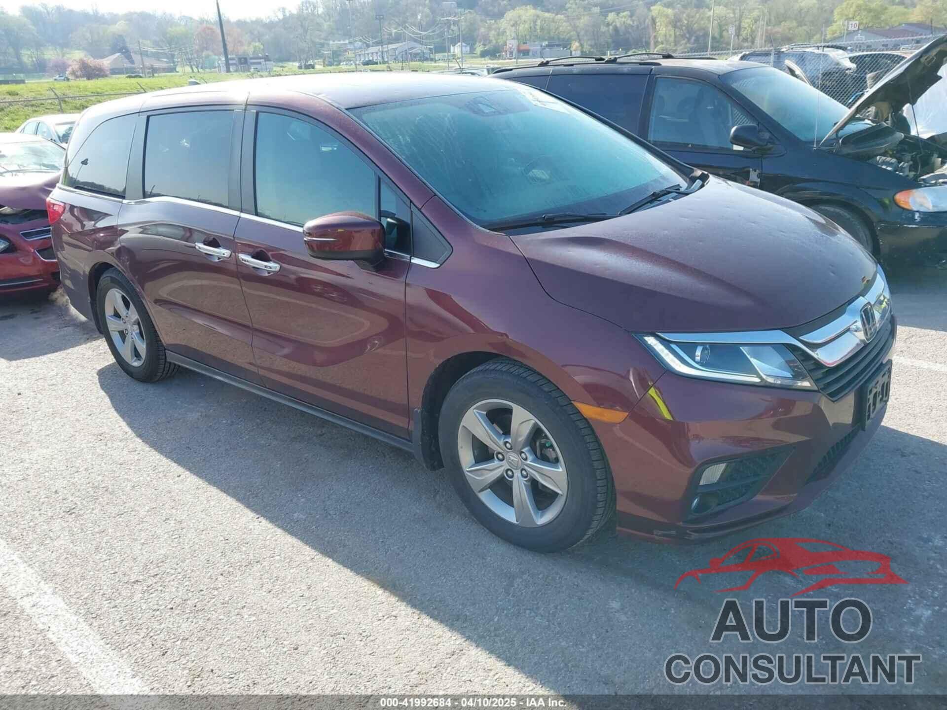 HONDA ODYSSEY 2018 - 5FNRL6H78JB027310