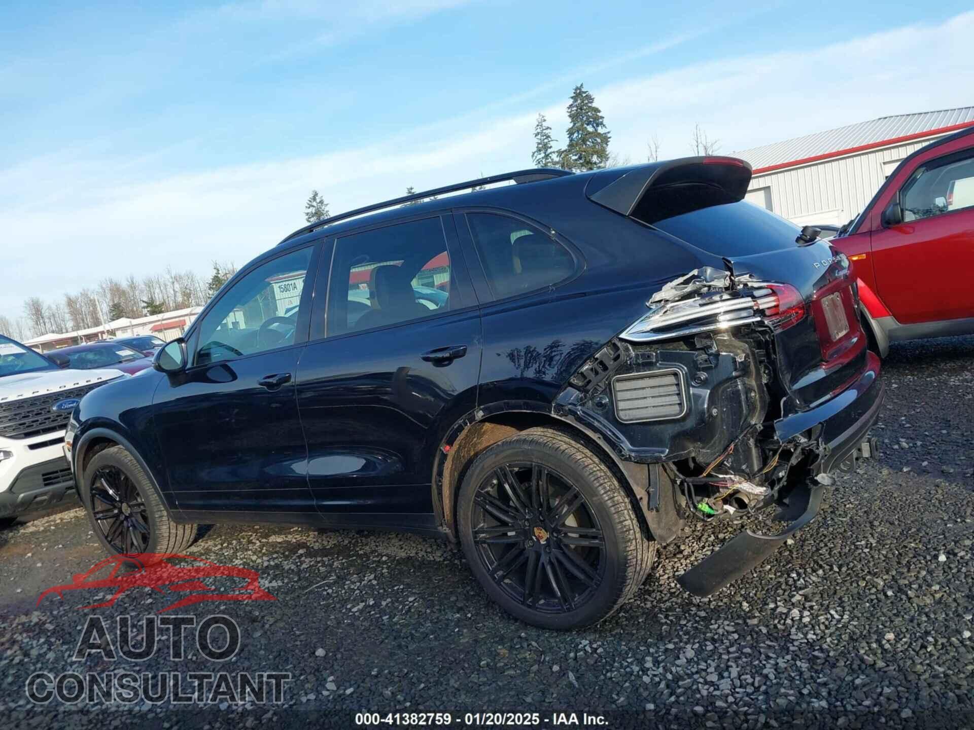PORSCHE CAYENNE 2017 - WP1AB2A21HLA51266