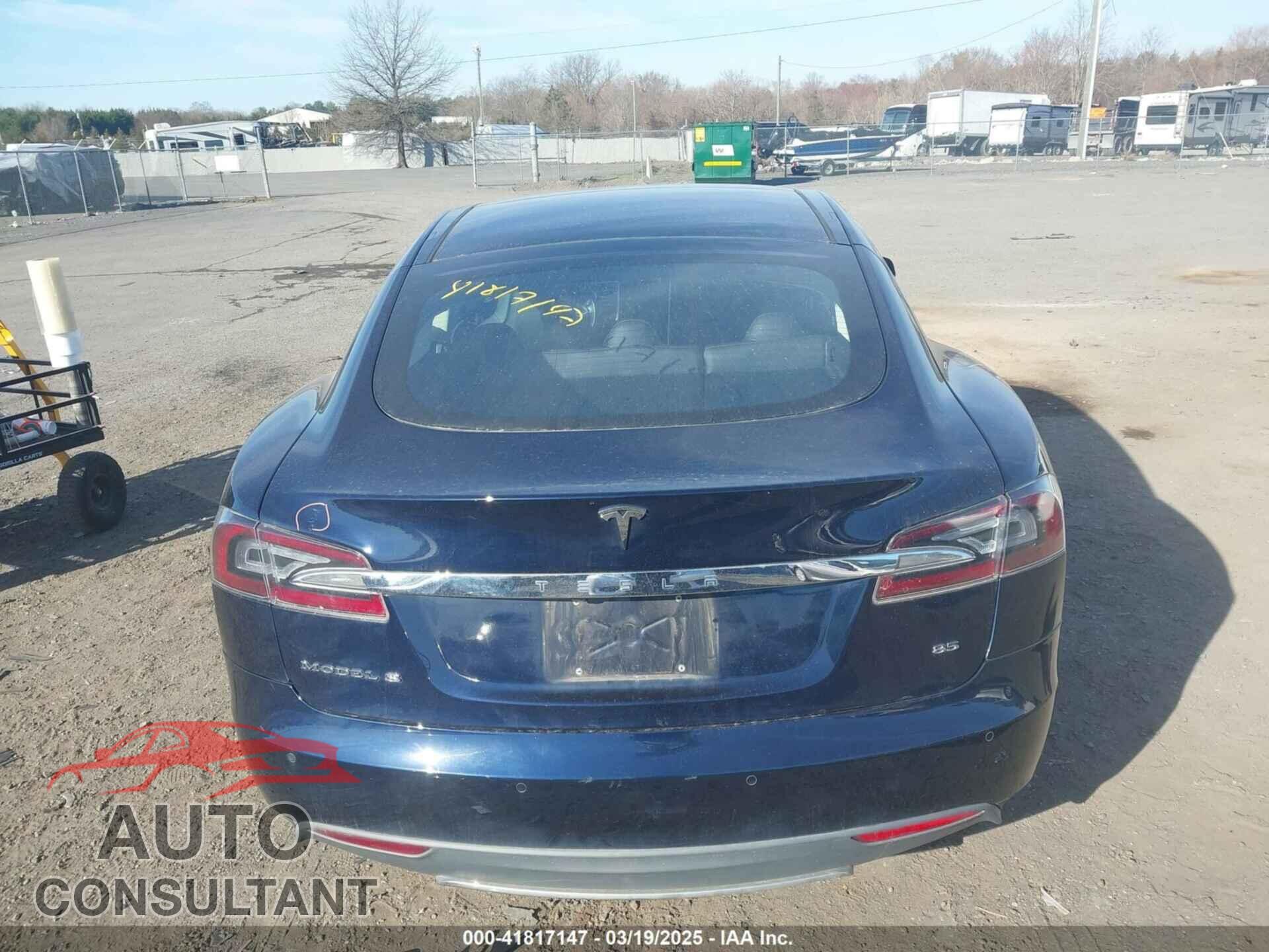 TESLA MODEL S 2013 - 5YJSA1CN7DFP28067