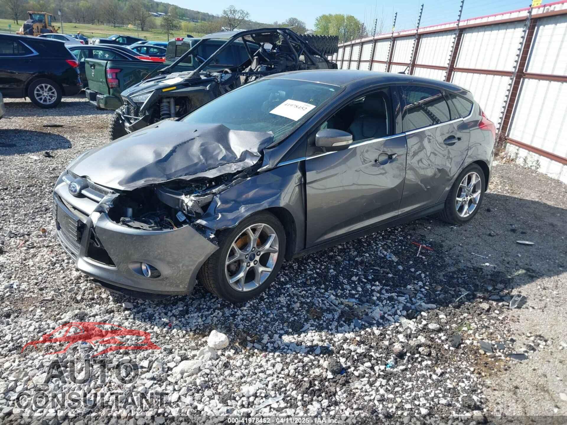 FORD FOCUS 2013 - 1FADP3N27DL312111