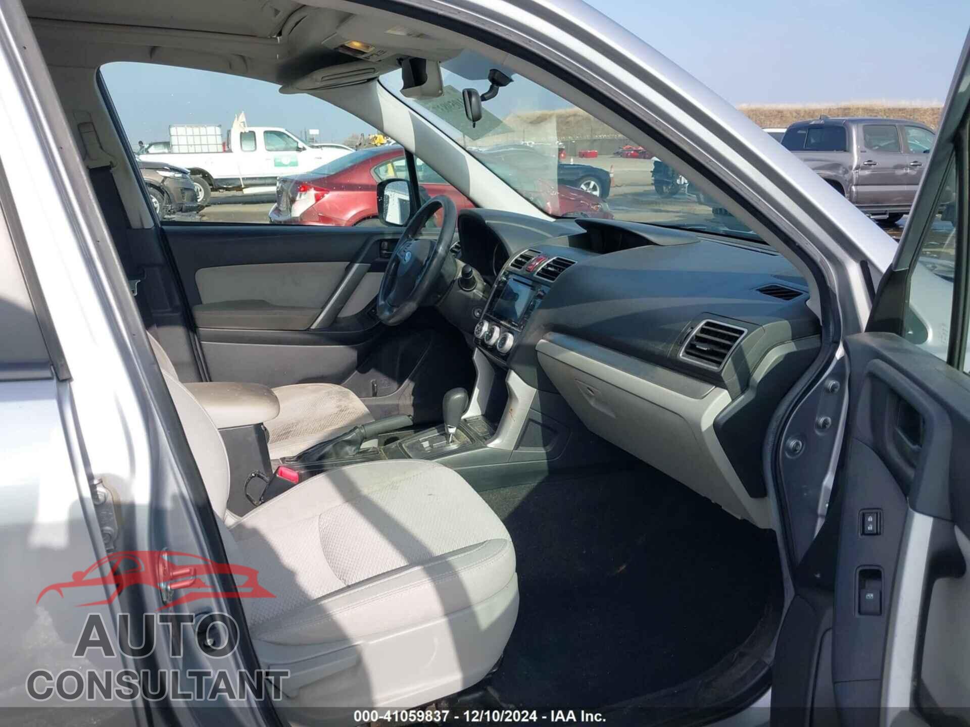 SUBARU FORESTER 2016 - JF2SJADC8GH505975