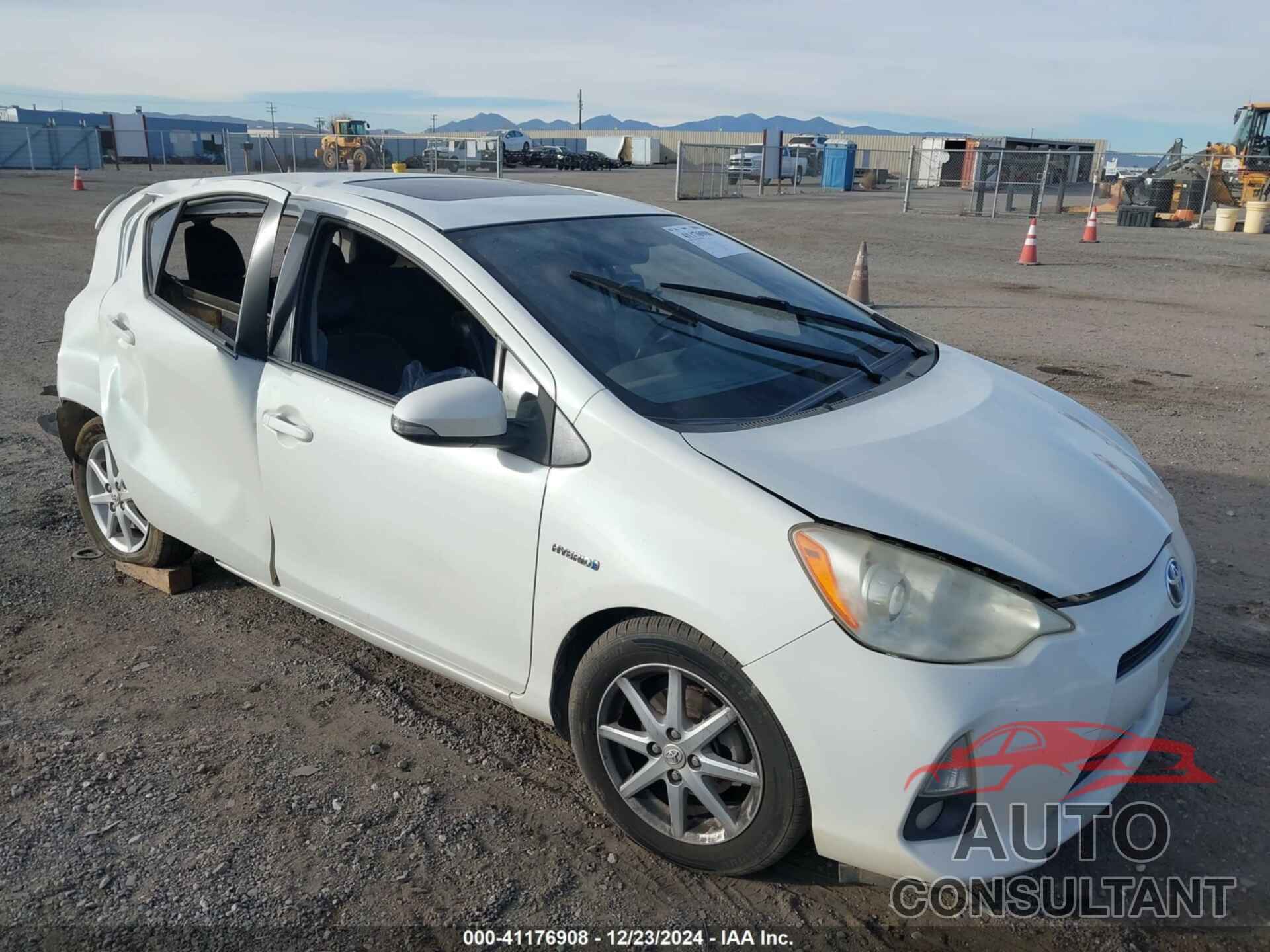 TOYOTA PRIUS C 2012 - JTDKDTB31C1030614