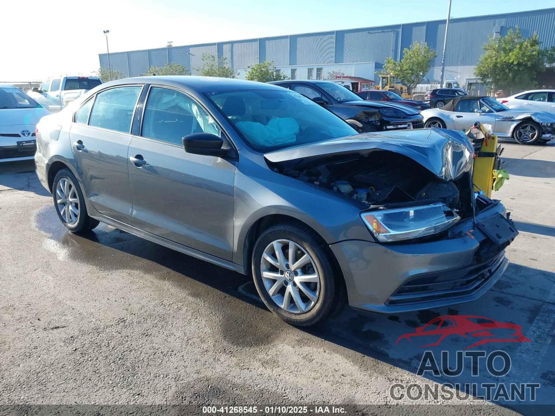 VOLKSWAGEN JETTA 2015 - 3VWD17AJ4FM209808