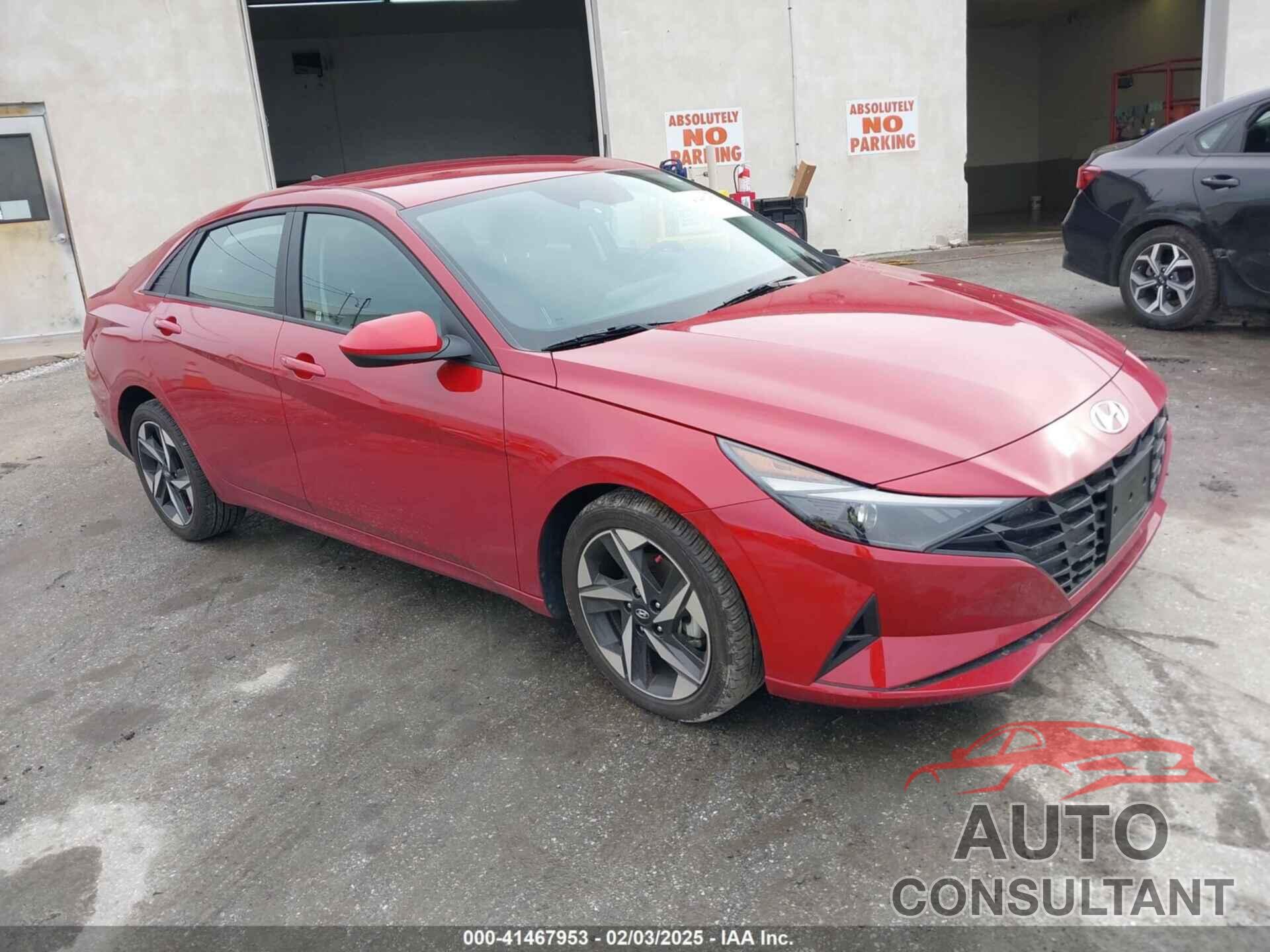 HYUNDAI ELANTRA 2023 - KMHLS4AG8PU489028