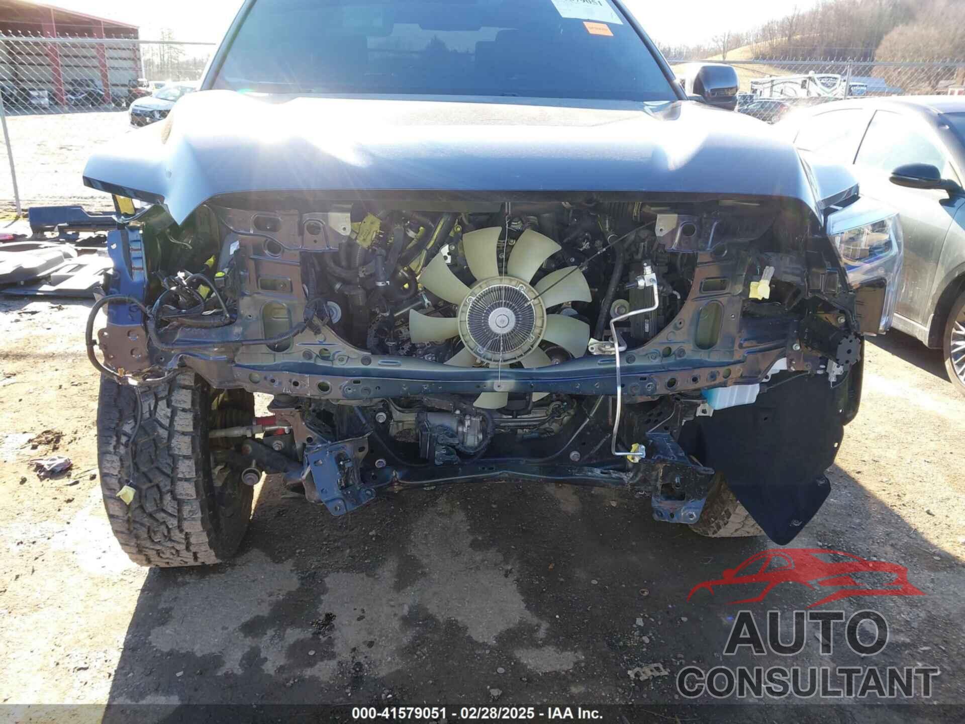 TOYOTA TUNDRA 2023 - 5TFJA5DB1PX129019