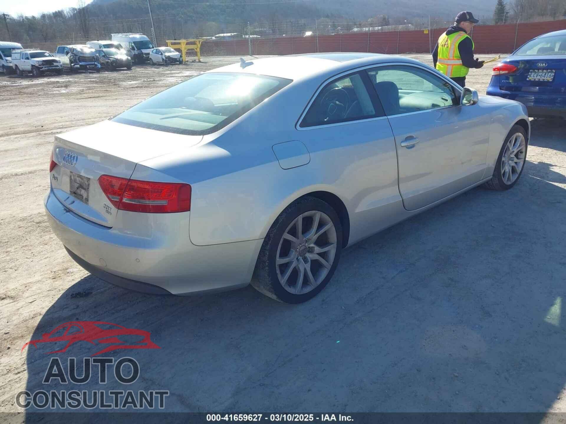 AUDI A5 2012 - WAULFAFR2CA003730
