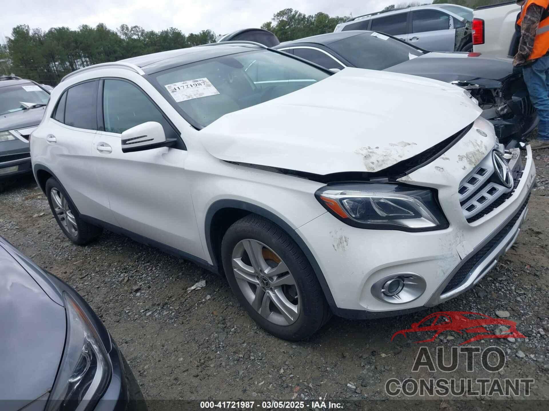 MERCEDES-BENZ GLA 250 2019 - WDCTG4EBXKU006324