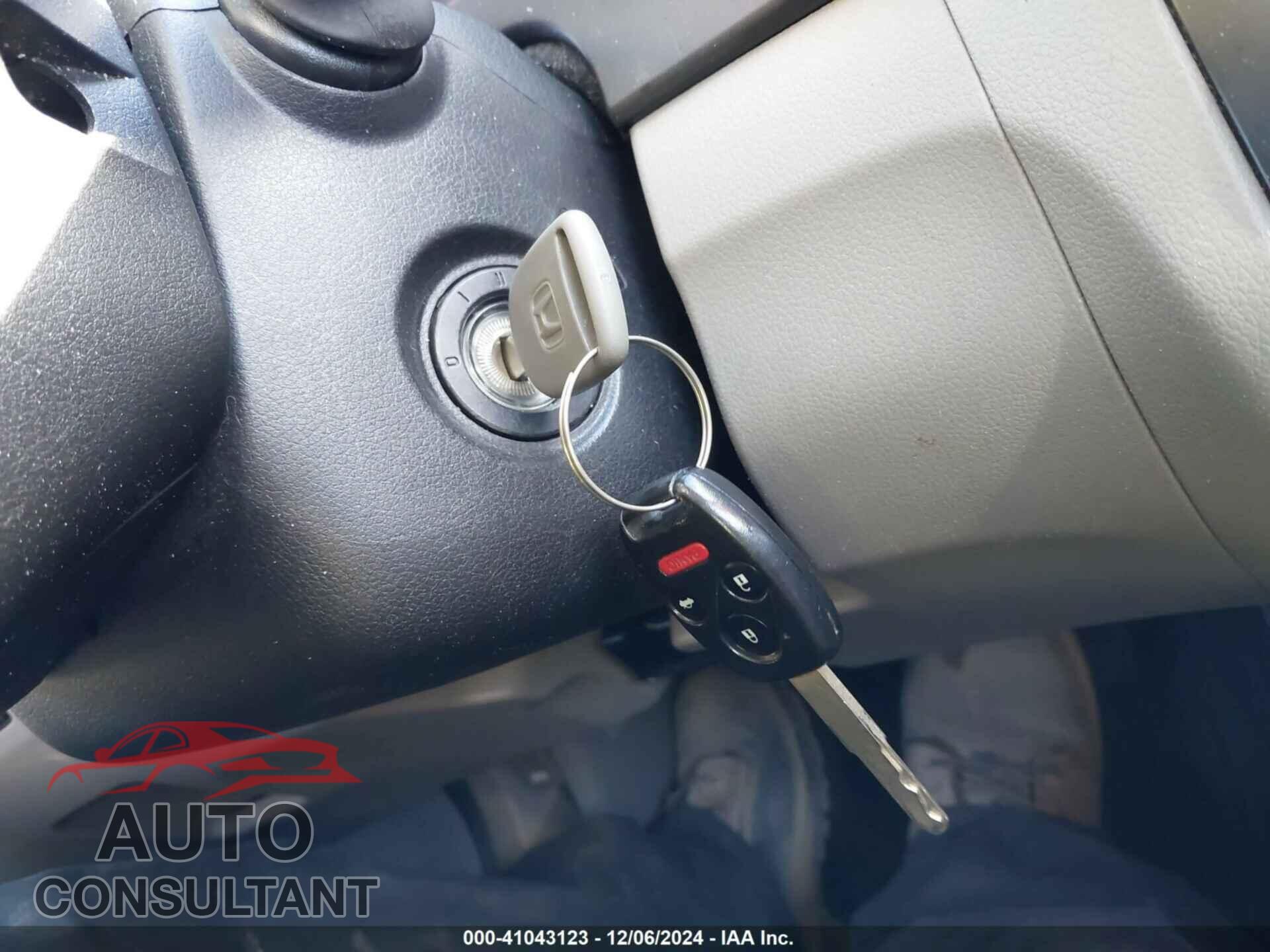 HONDA CIVIC 2012 - 19XFB2F56CE048665