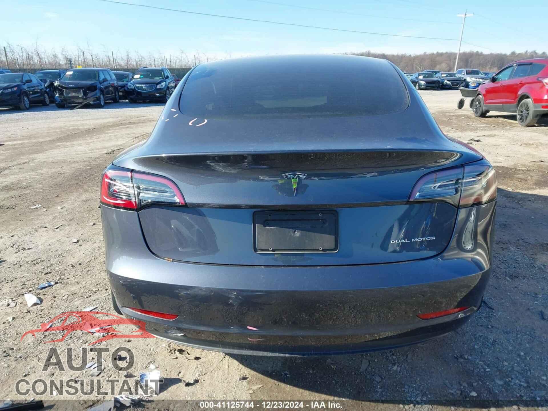 TESLA MODEL 3 2022 - 5YJ3E1EB3NF138932