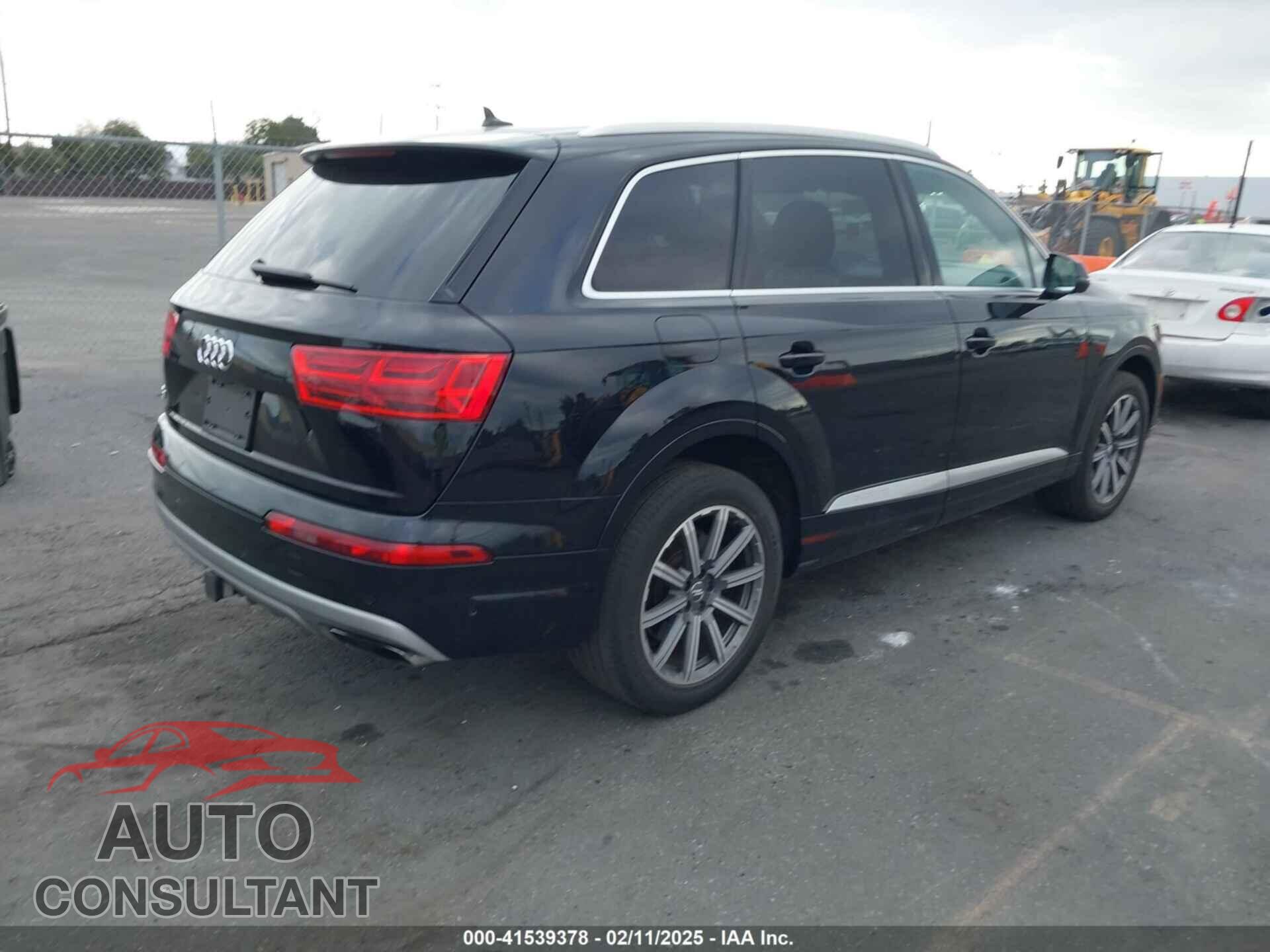 AUDI Q7 2019 - WA1VAAF75KD019727