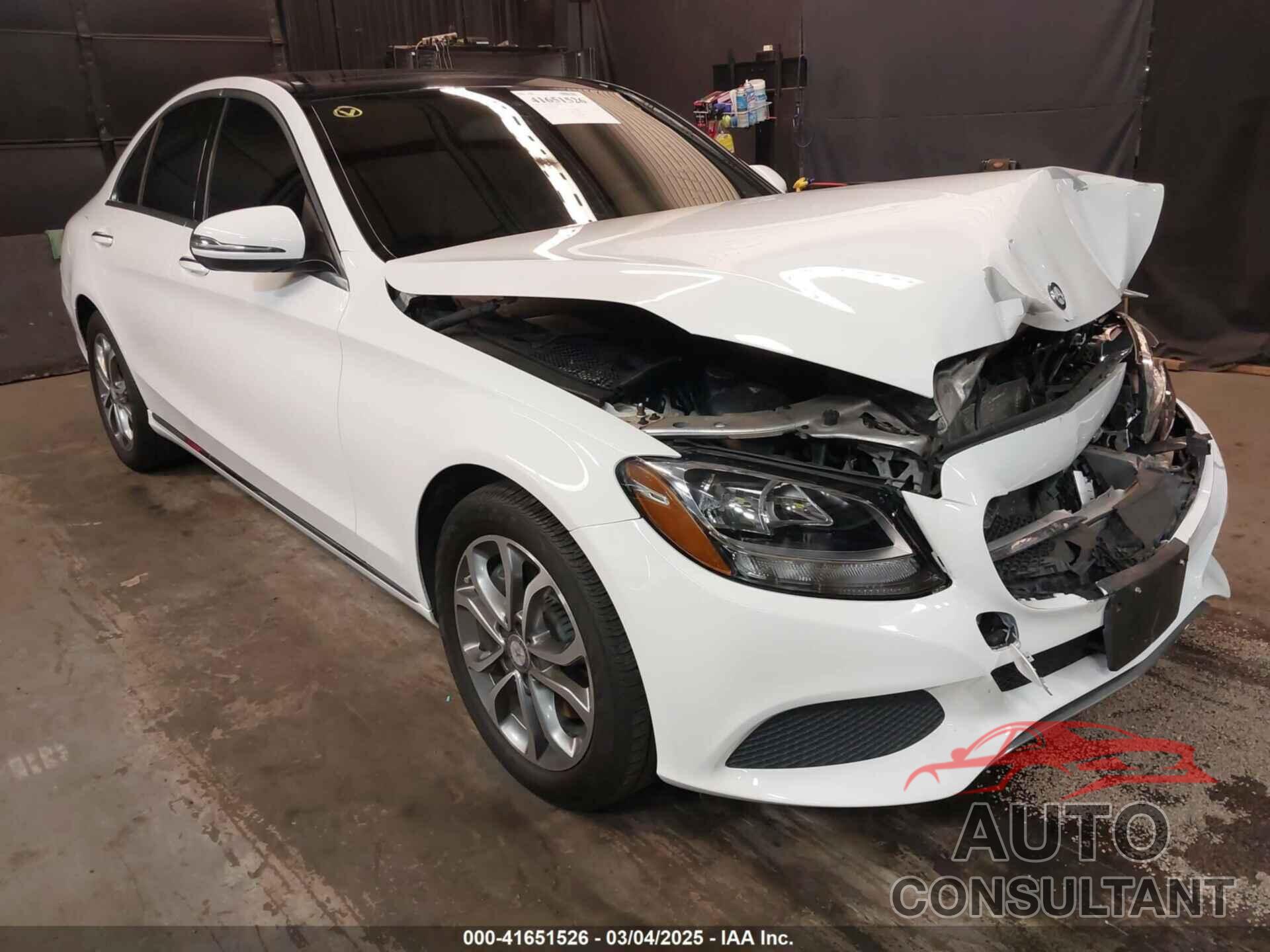 MERCEDES-BENZ C 300 2016 - 55SWF4KB8GU172981