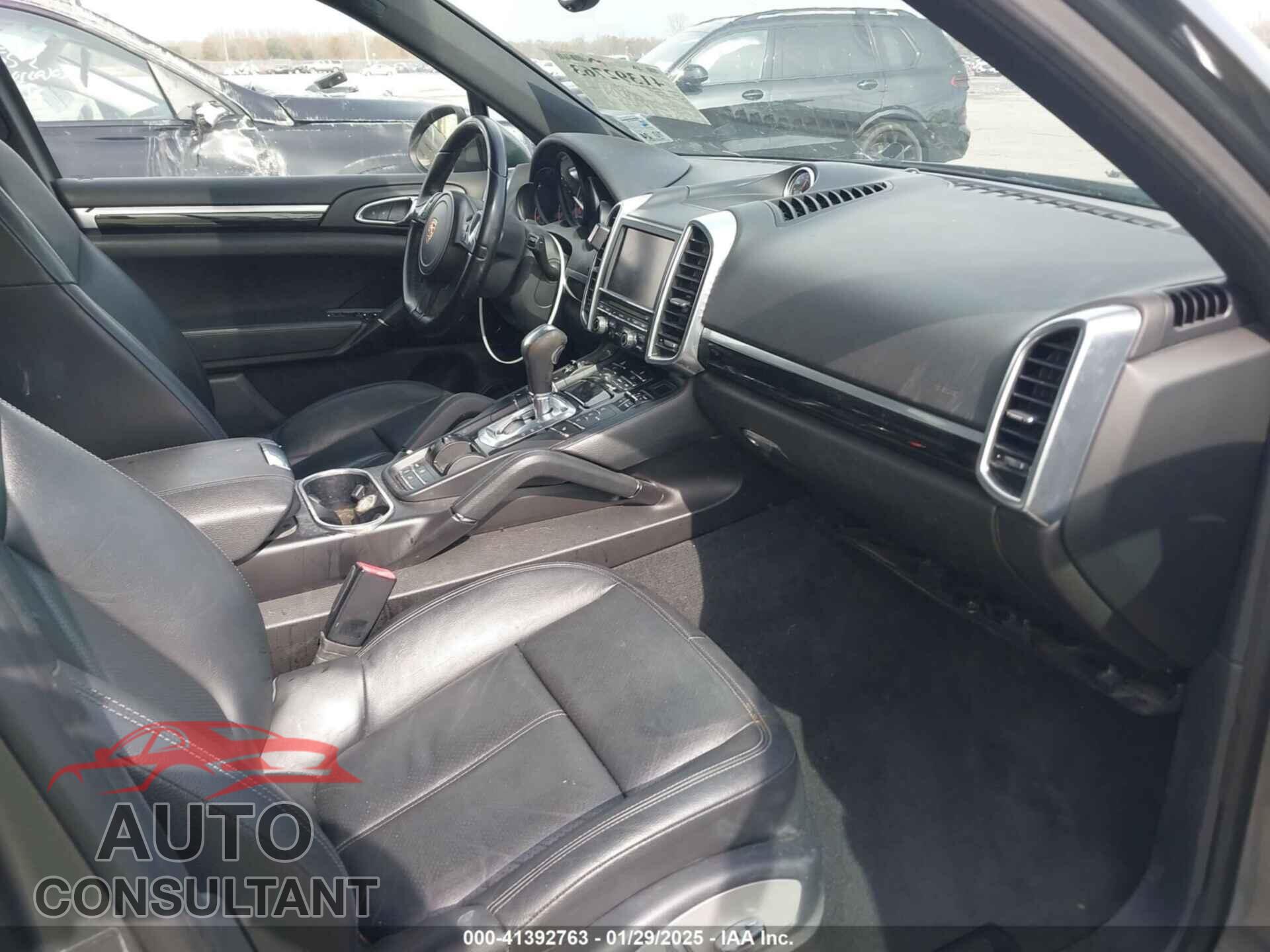PORSCHE CAYENNE 2013 - WP1AA2A25DLA10023