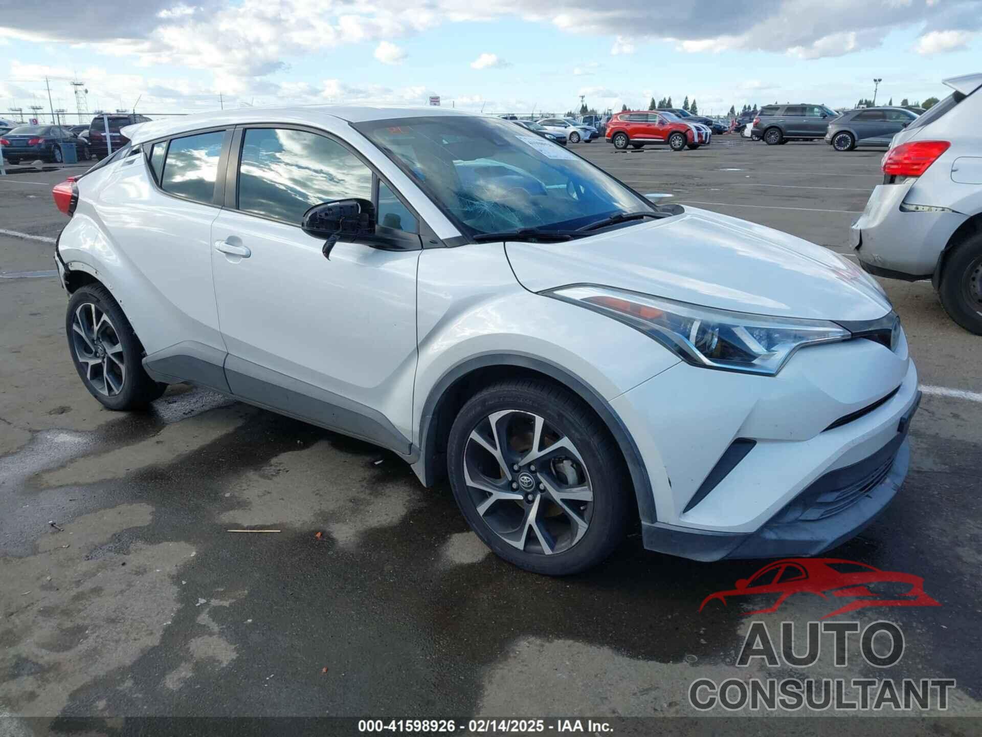 TOYOTA C-HR 2018 - NMTKHMBX5JR048819