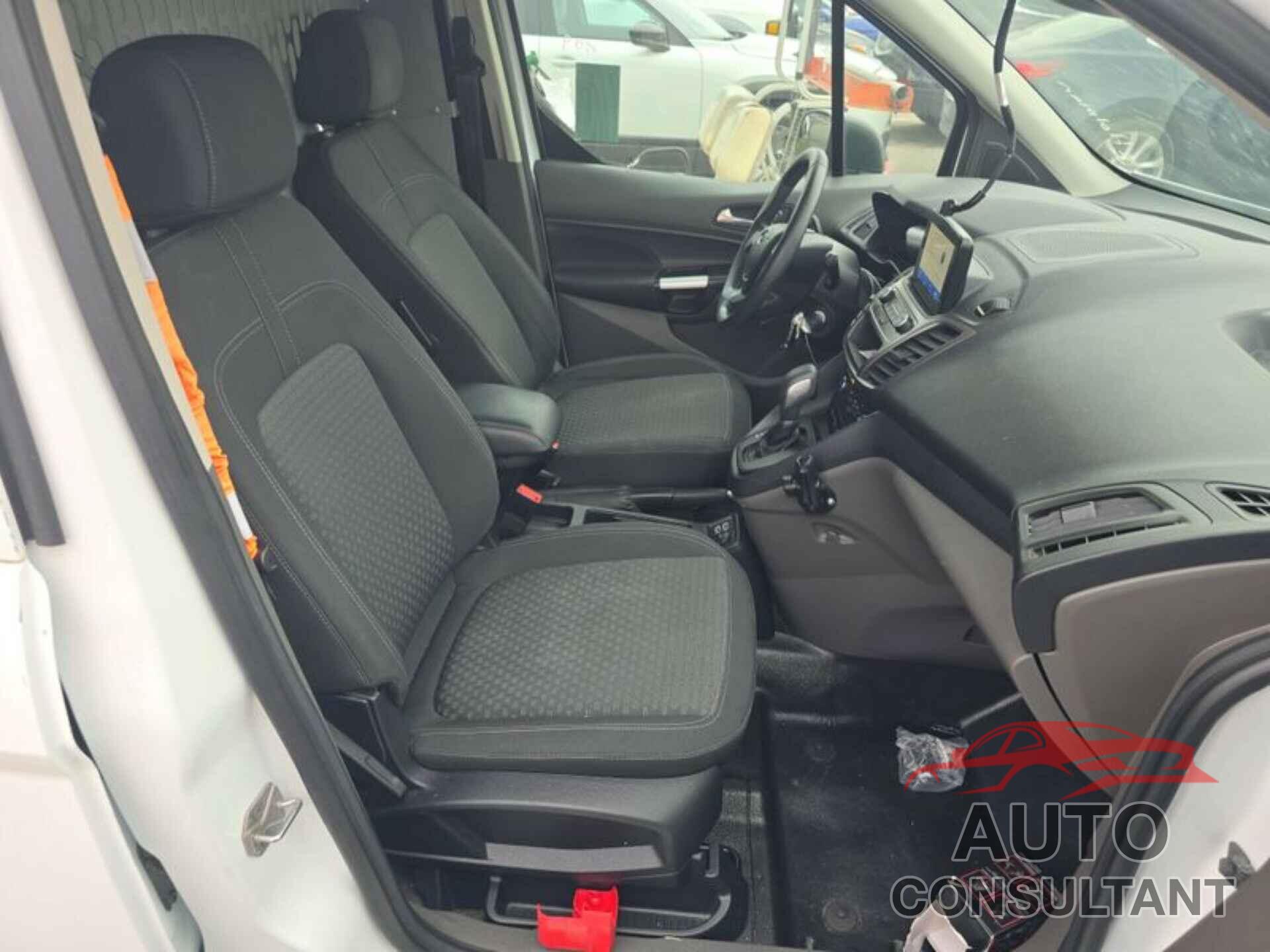 FORD TRANSIT CONNECT 2021 - NM0LS7F21M1492253