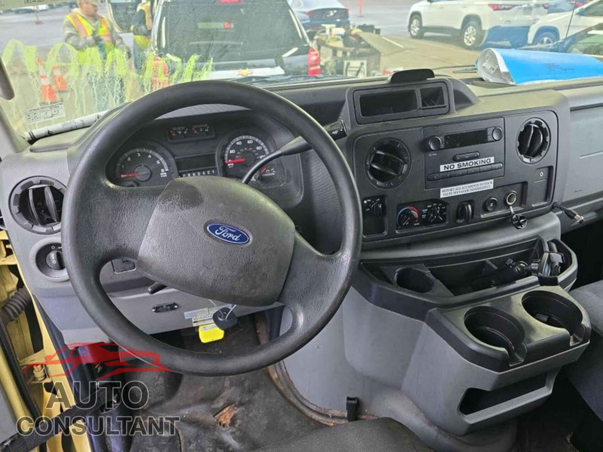 FORD ECONOLINE 2019 - 1FDXE4FS2KDC57748