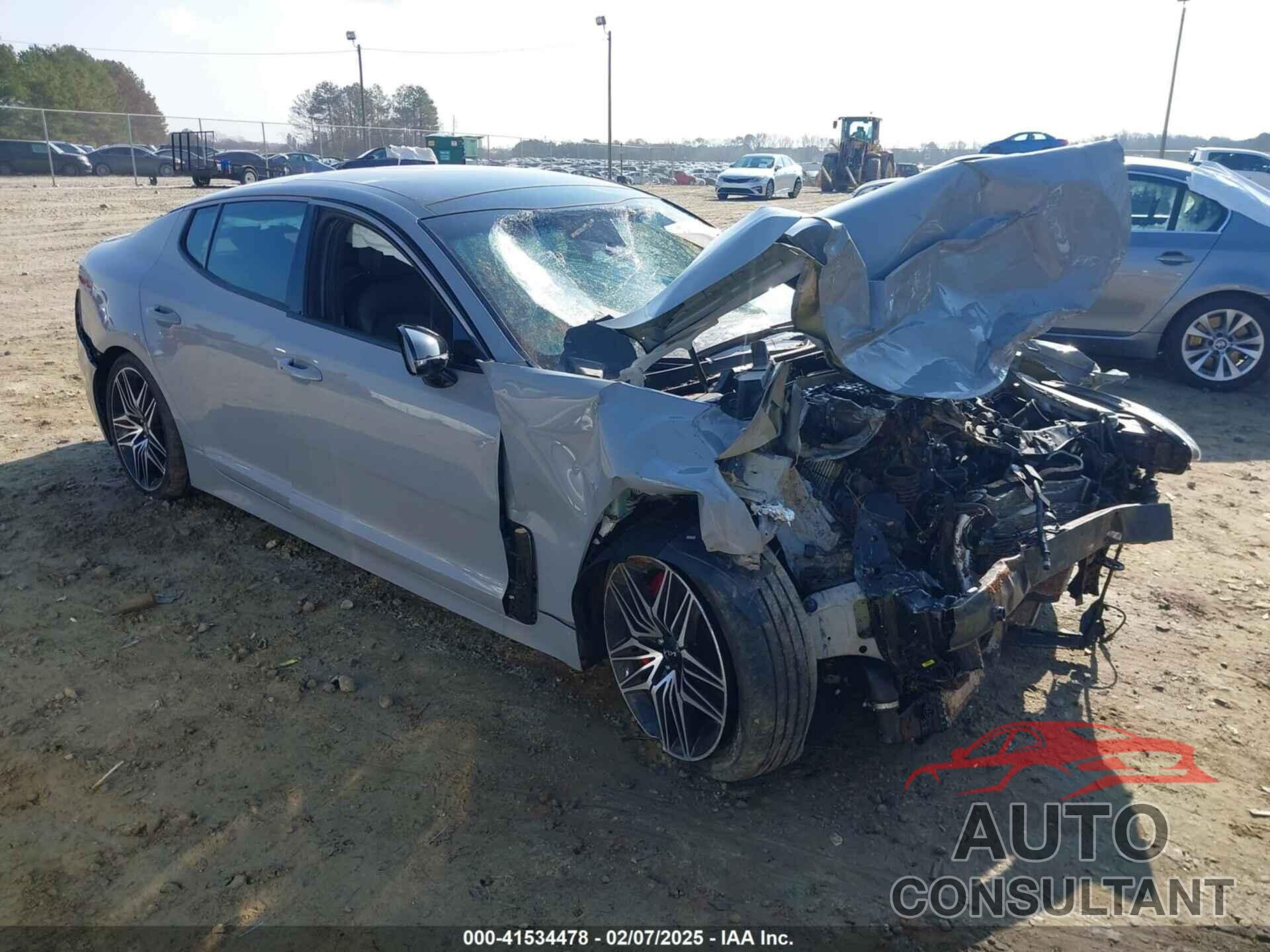 KIA STINGER 2022 - KNAE55LC8N6110483