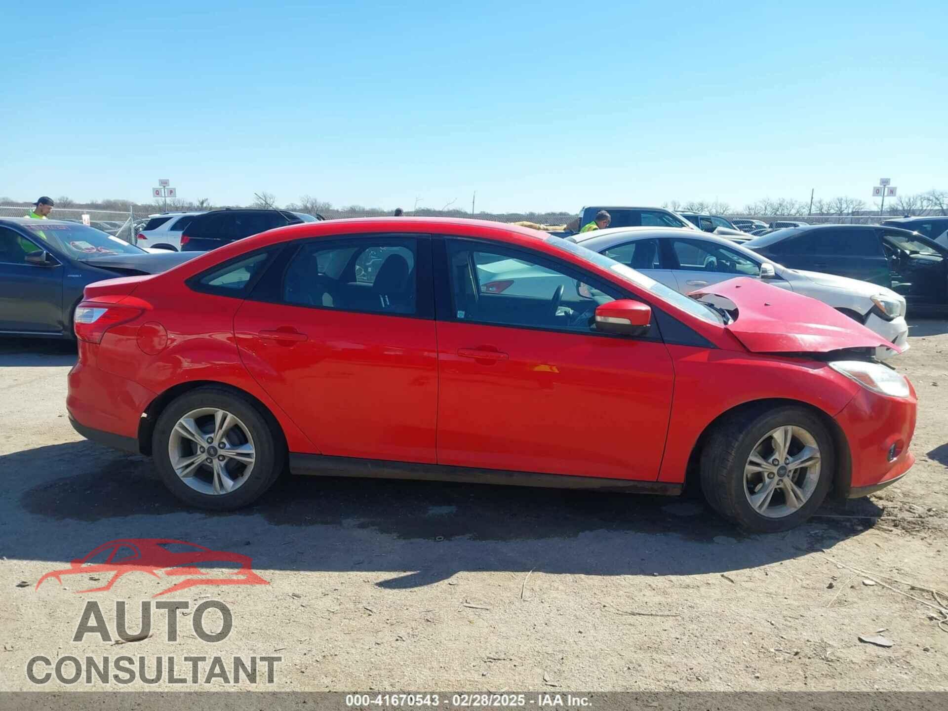 FORD FOCUS 2014 - 1FADP3F24EL168615