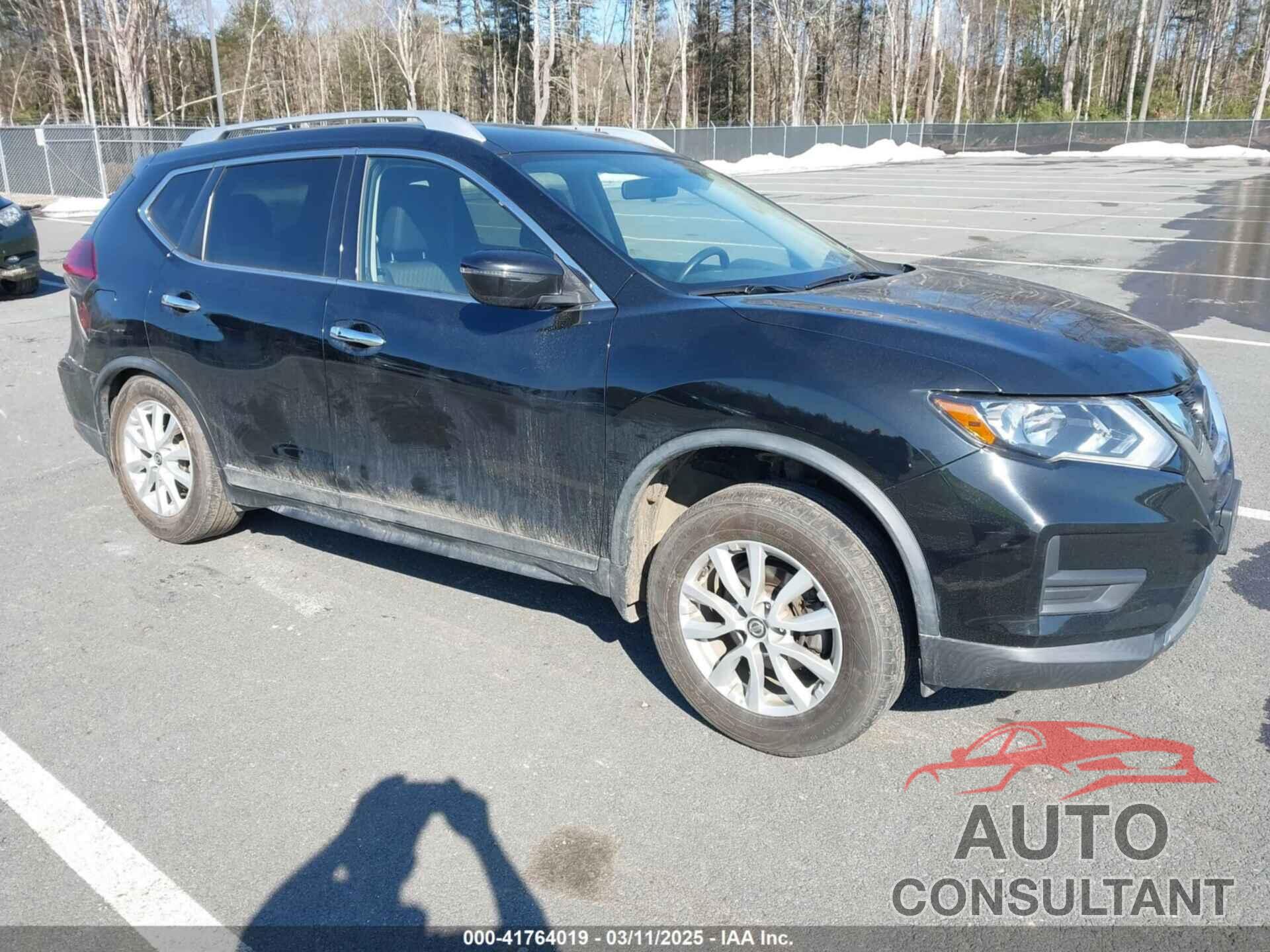NISSAN ROGUE 2018 - KNMAT2MV0JP621034
