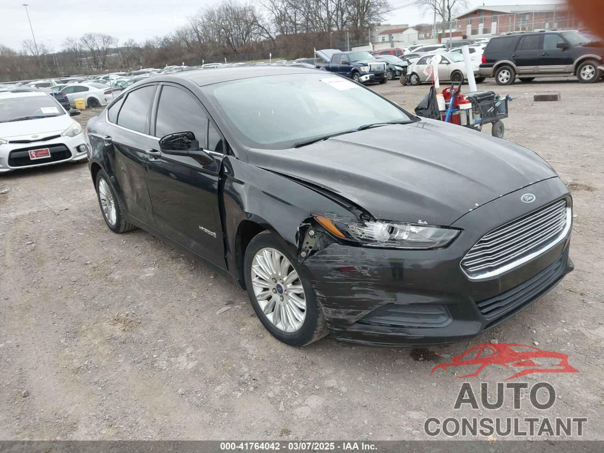 FORD FUSION HYBRID 2013 - 3FA6P0LU8DR380267