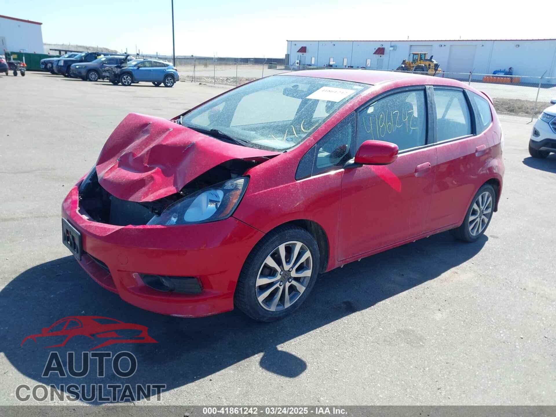 HONDA FIT 2012 - JHMGE8H53CC041237