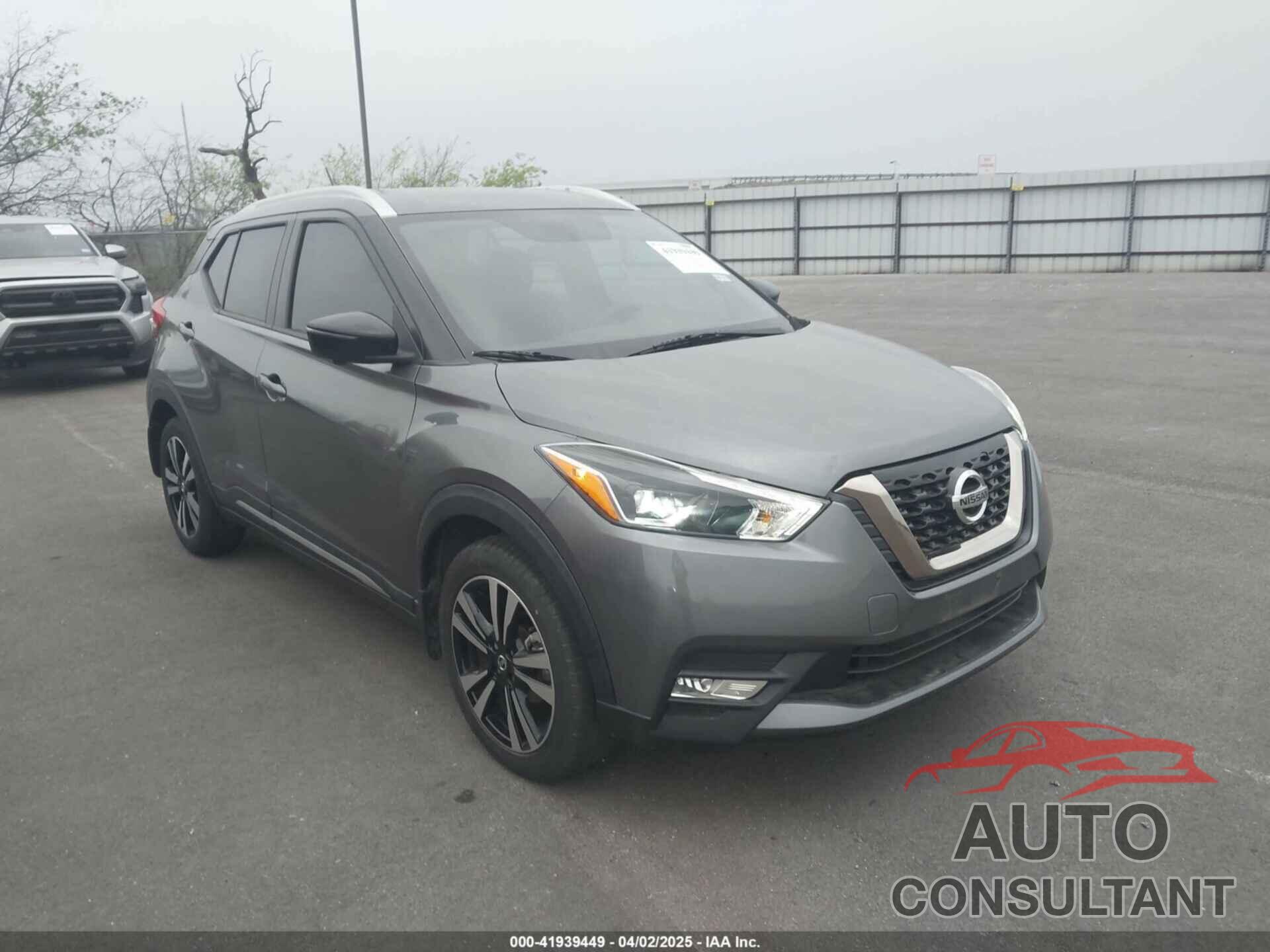 NISSAN KICKS 2019 - 3N1CP5CU1KL506188