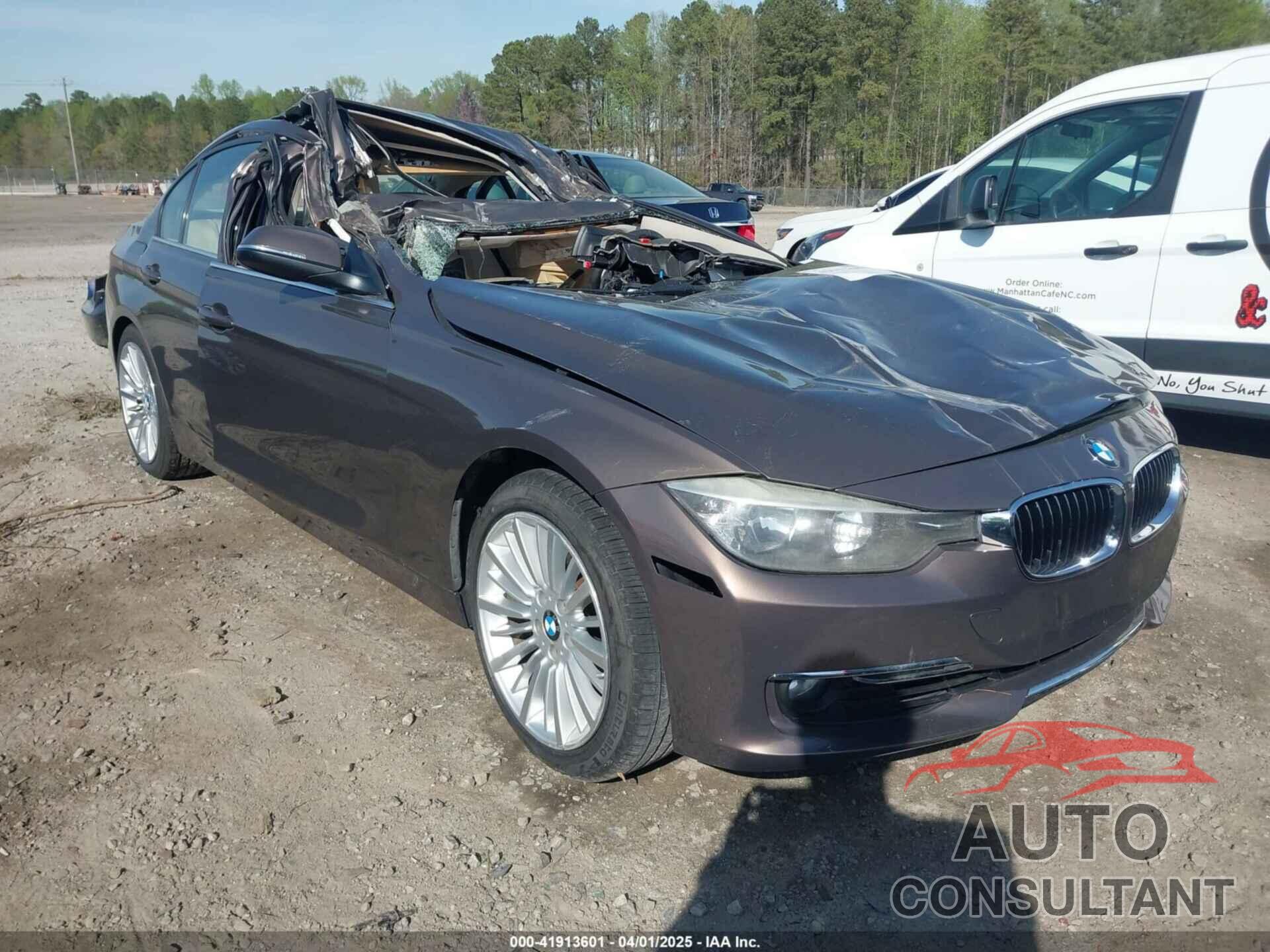 BMW 328I 2013 - WBA3A5G56DNP20014