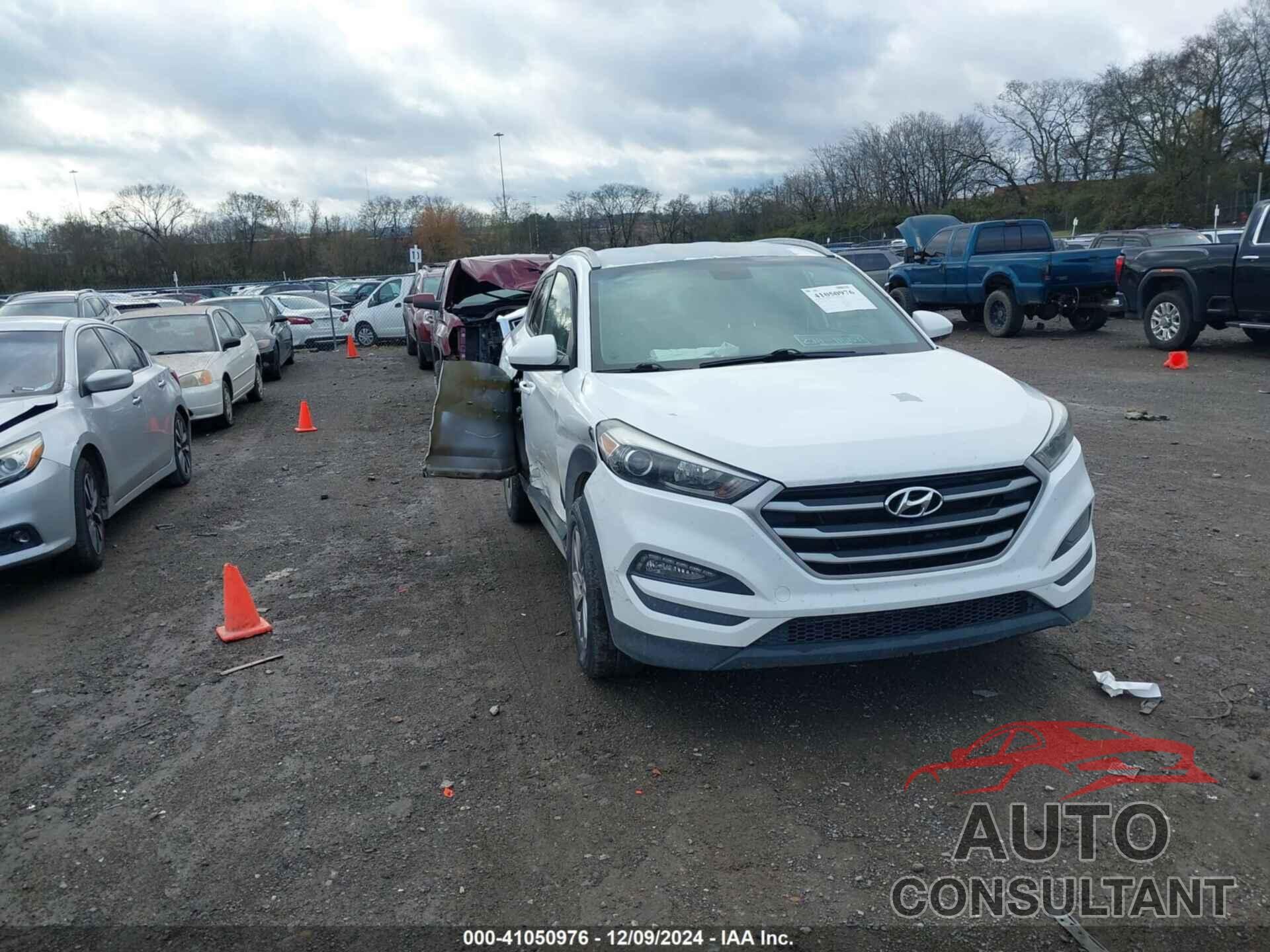 HYUNDAI TUCSON 2018 - KM8J3CA46JU702862