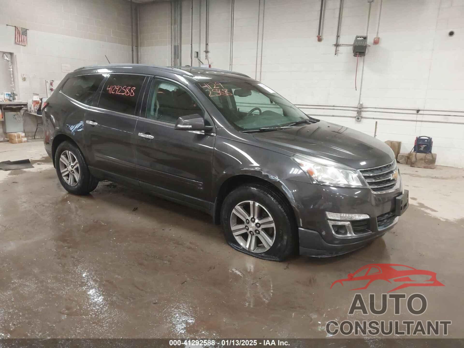 CHEVROLET TRAVERSE 2016 - 1GNKRHKD7GJ205694