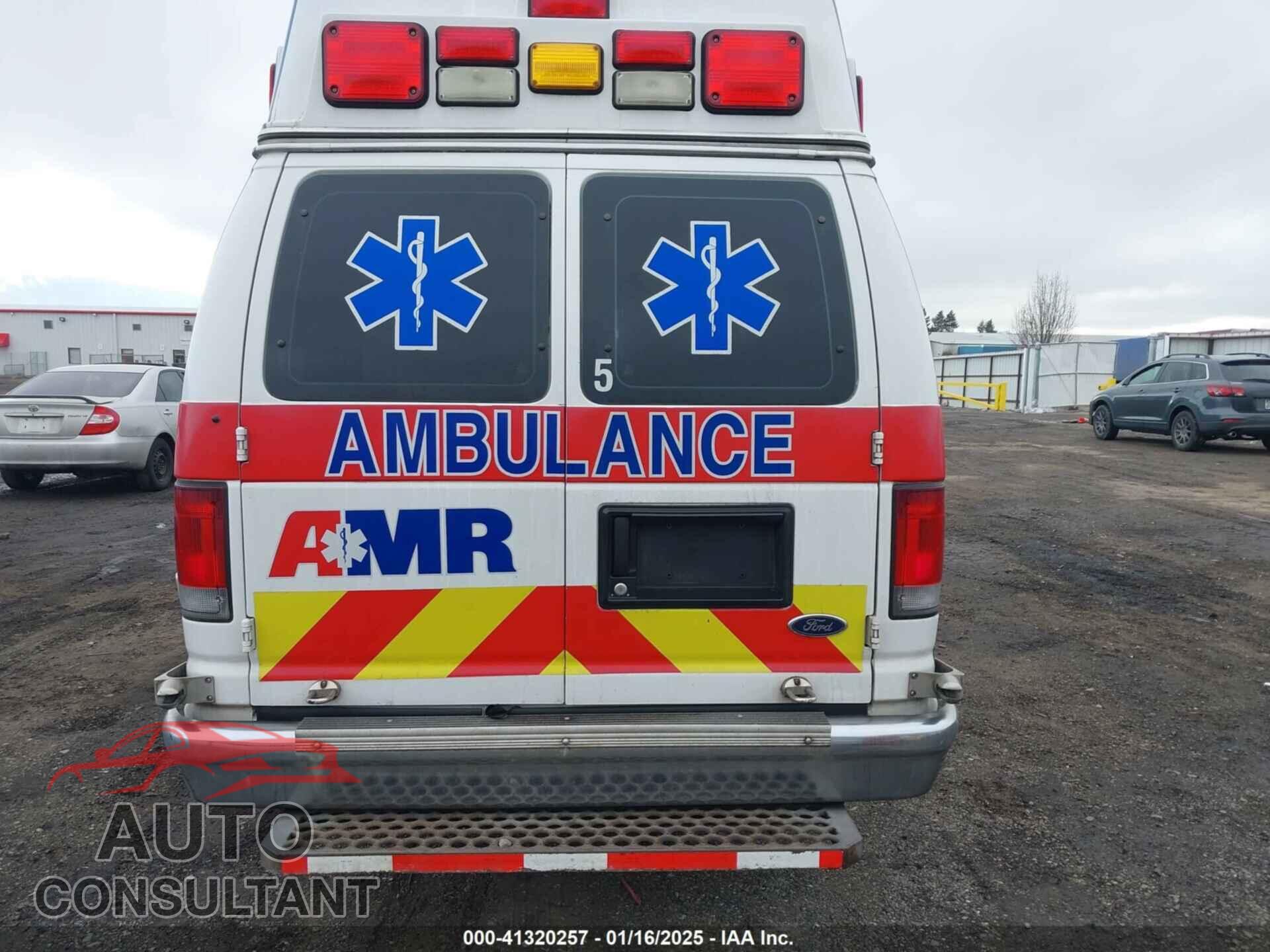 FORD E-350 SUPER DUTY 2011 - 1FDSS3ESXBDA60616