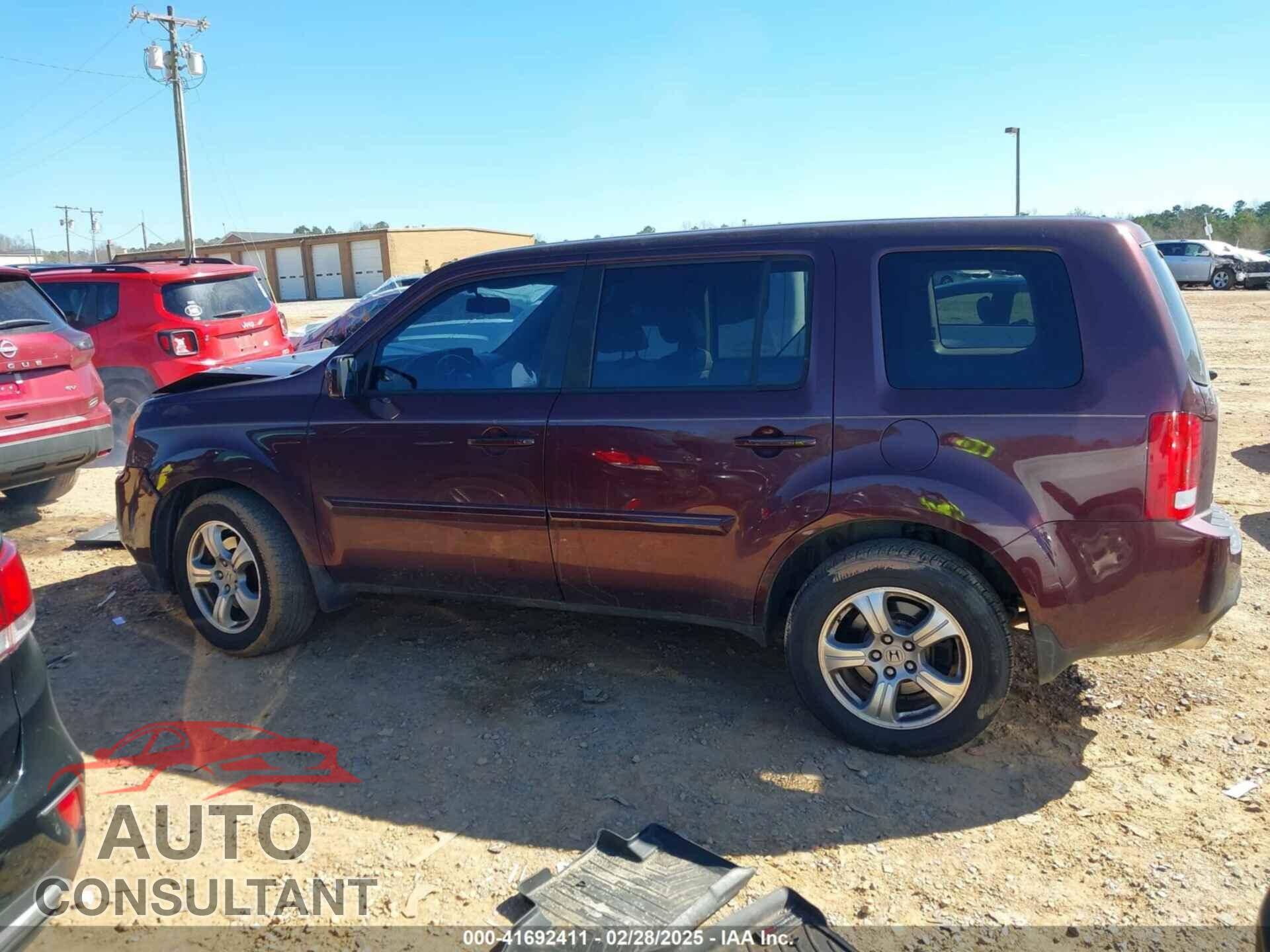 HONDA PILOT 2015 - 5FNYF4H51FB059609
