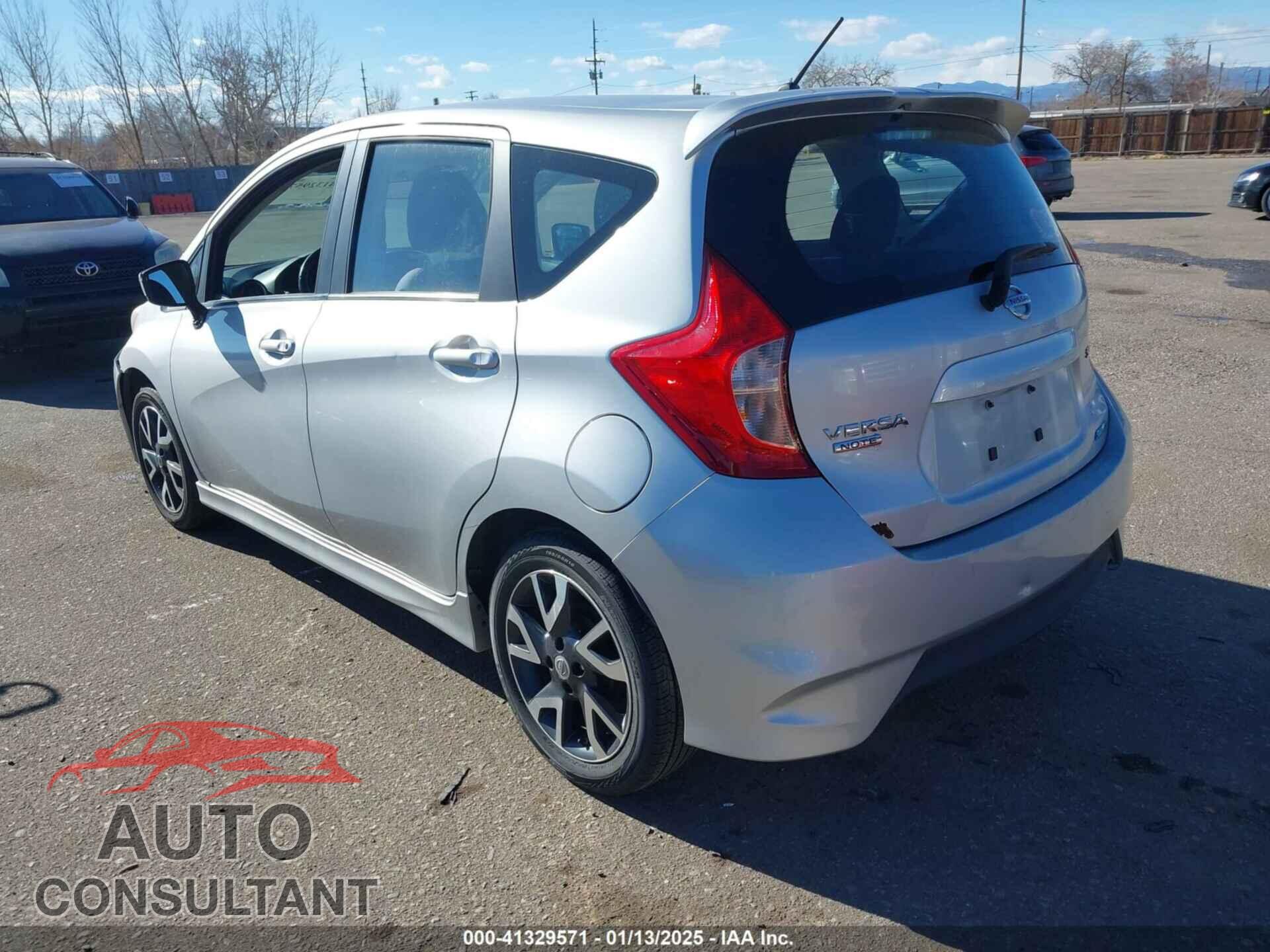 NISSAN VERSA NOTE 2015 - 3N1CE2CP7FL366779
