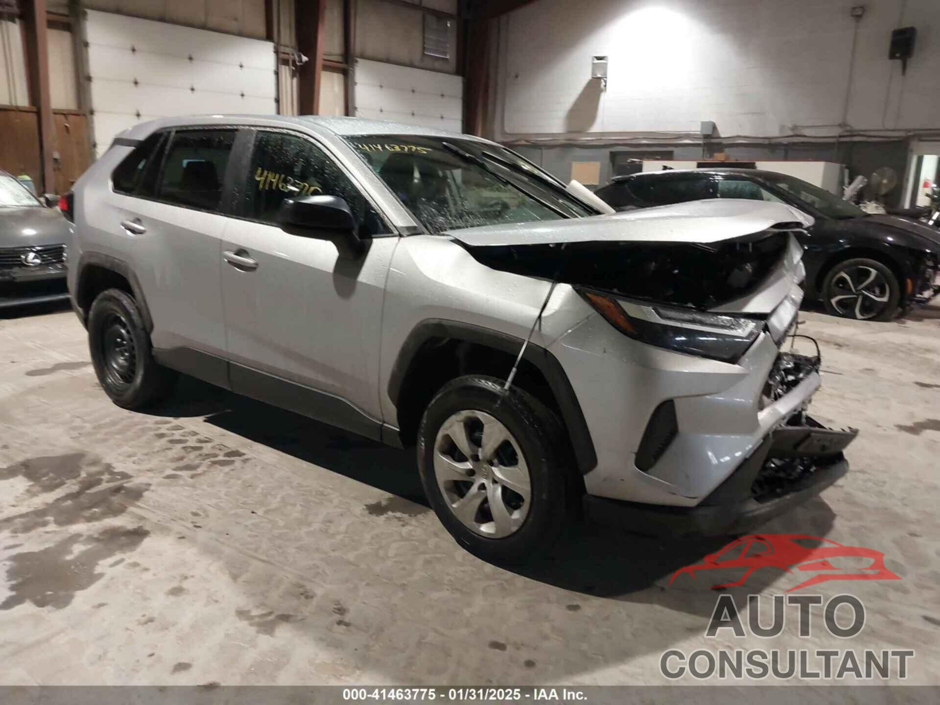 TOYOTA RAV4 2024 - 2T3F1RFV4RC464868