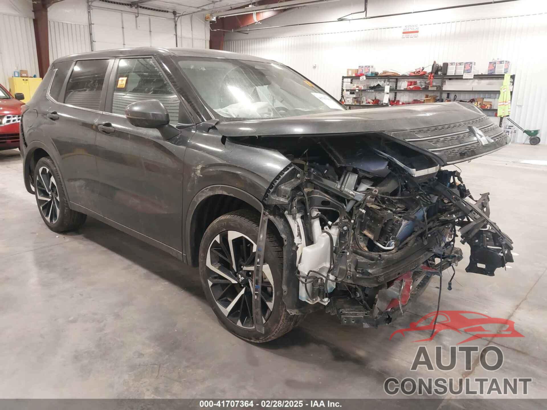 MITSUBISHI OUTLANDER 2024 - JA4J4VA84RZ063065