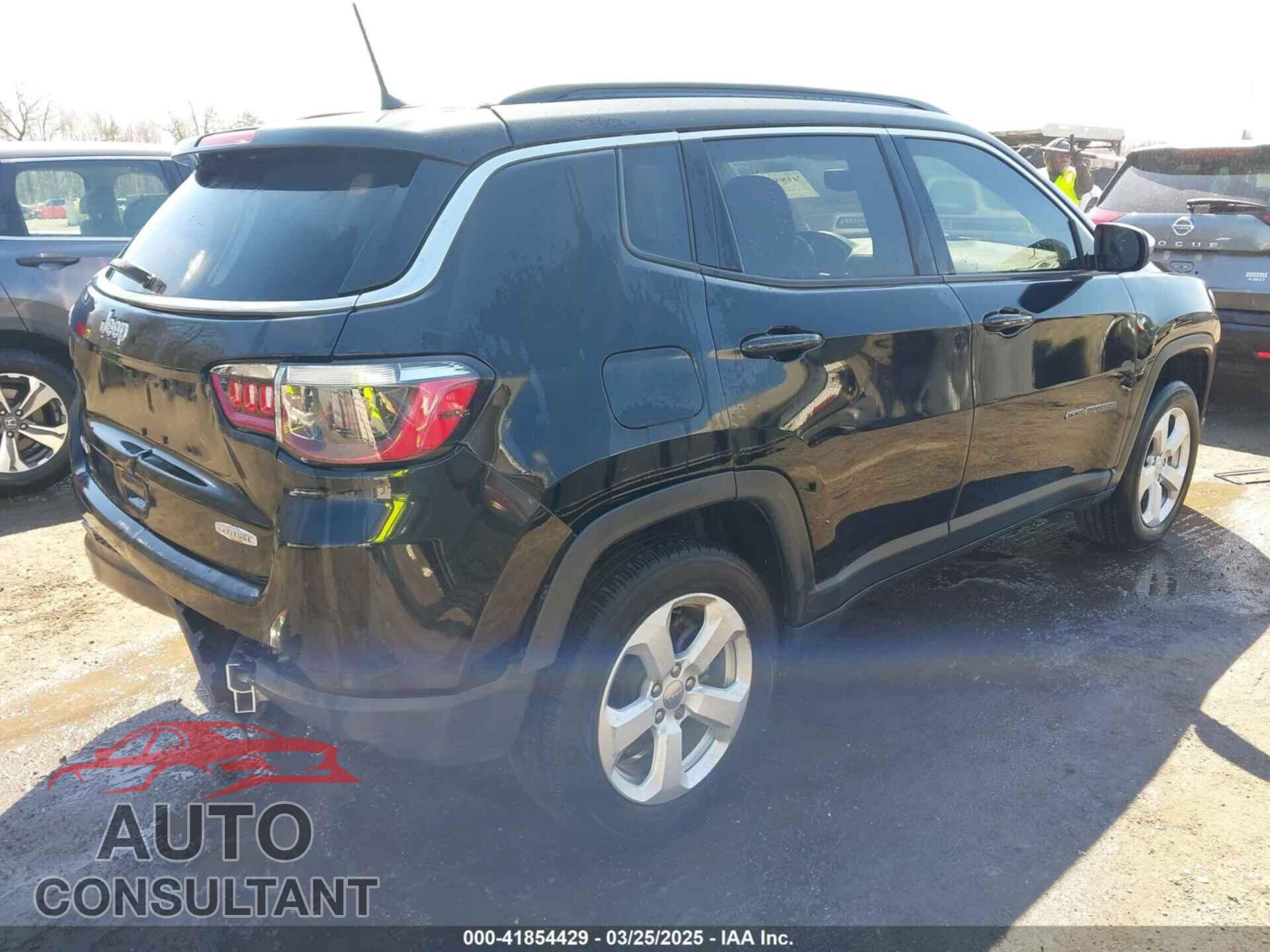 JEEP COMPASS 2021 - 3C4NJDBB8MT558325