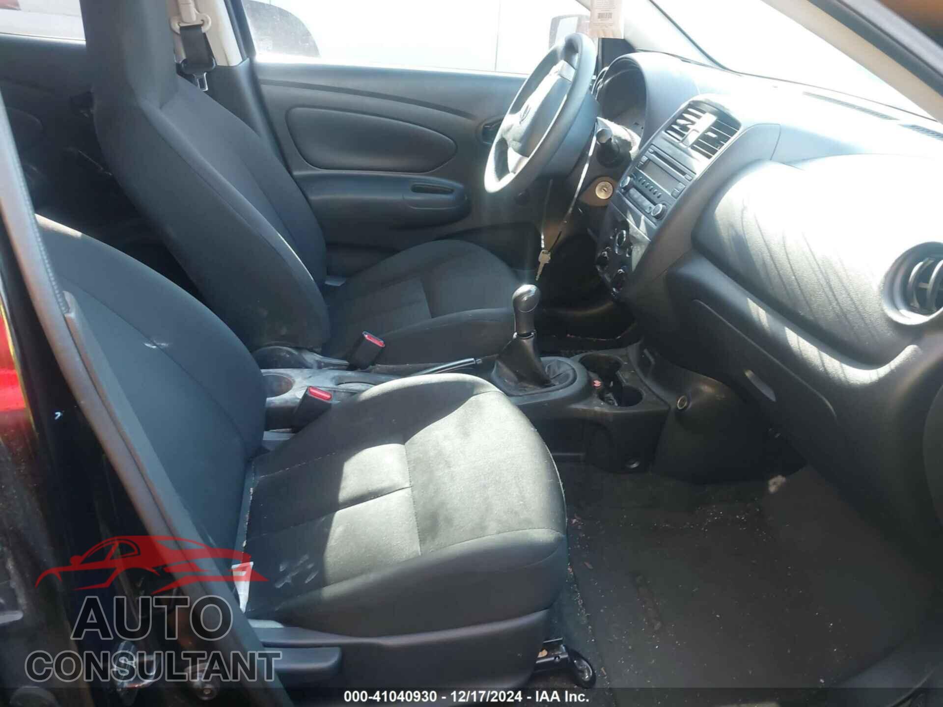 NISSAN VERSA 2017 - 3N1CN7AP3HL855697